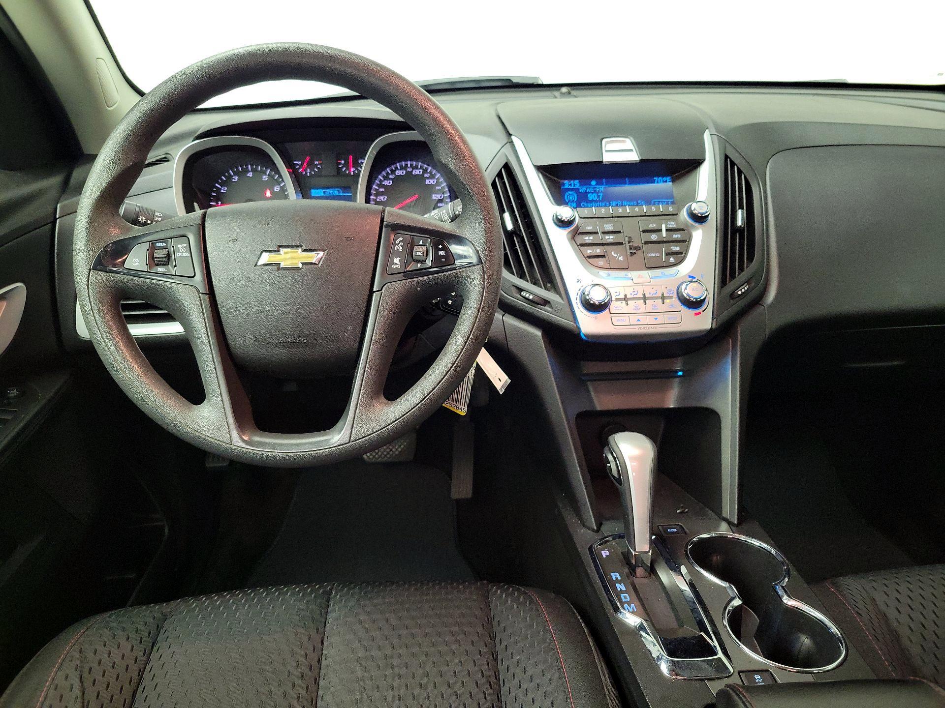 Thumbnail: 2015 Chevrolet Equinox - 10