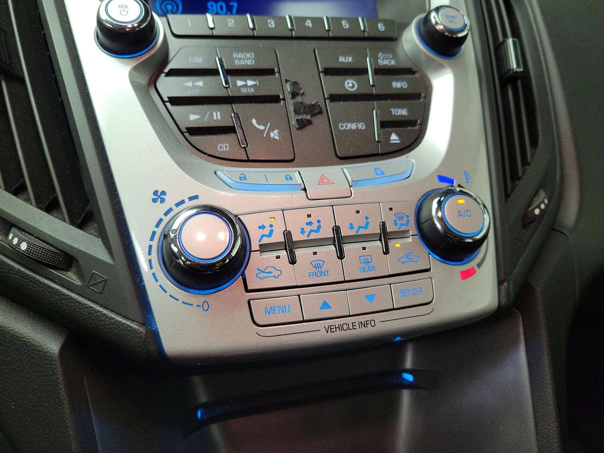 Thumbnail: 2015 Chevrolet Equinox - 14