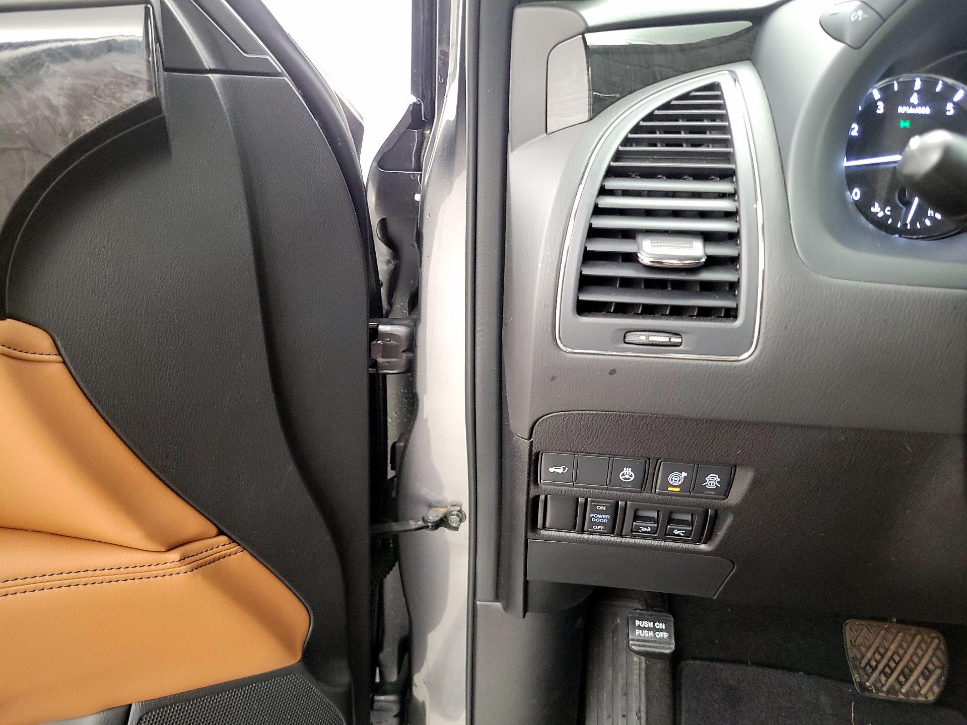 Thumbnail: 2021 INFINITI QX80 - 13