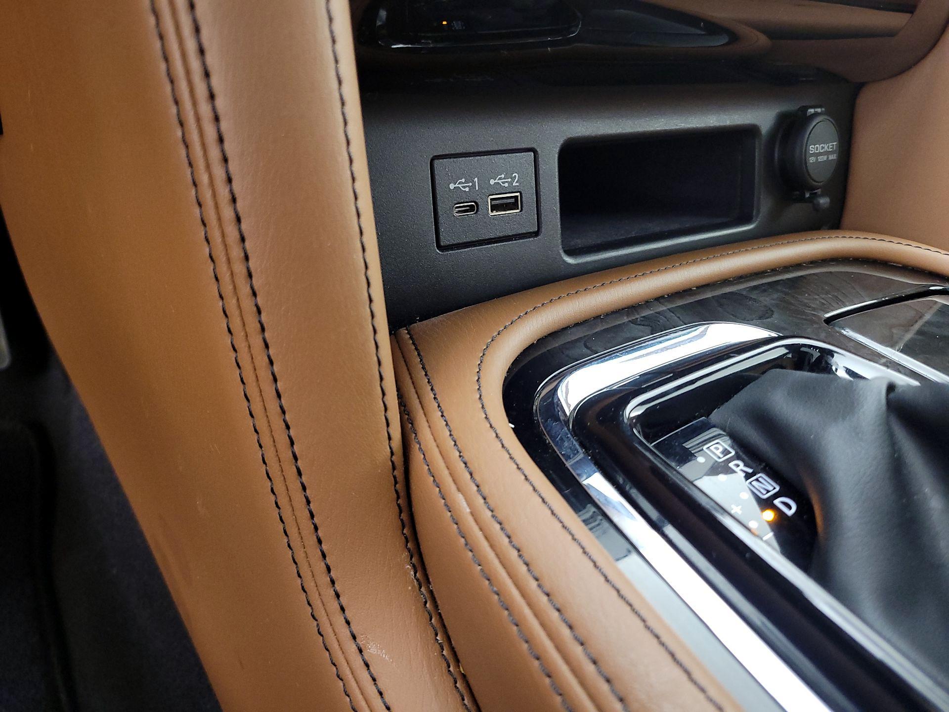 Thumbnail: 2021 INFINITI QX80 - 19