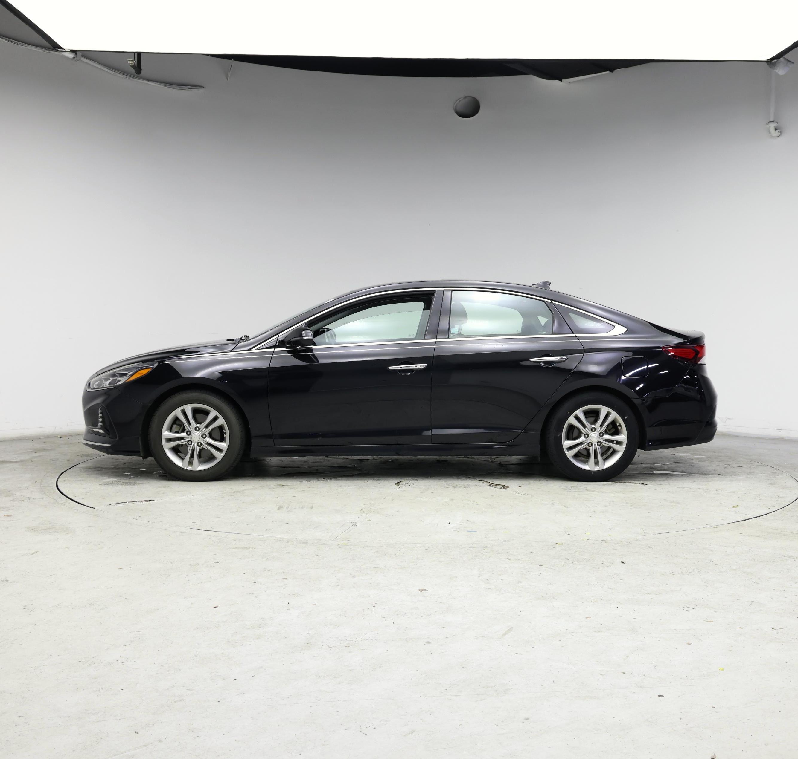 Thumbnail: 2018 Hyundai Sonata - 3