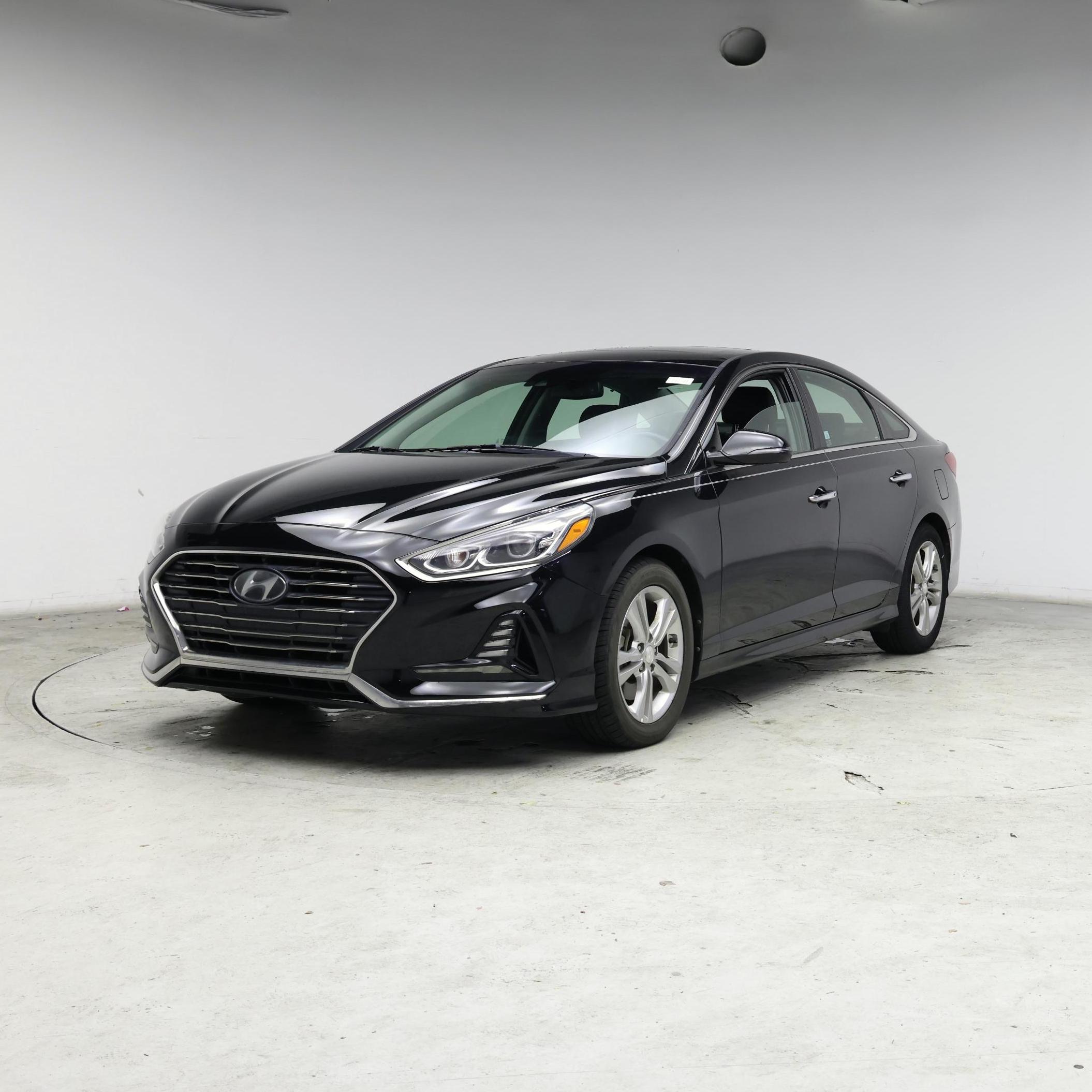 Thumbnail: 2018 Hyundai Sonata - 4