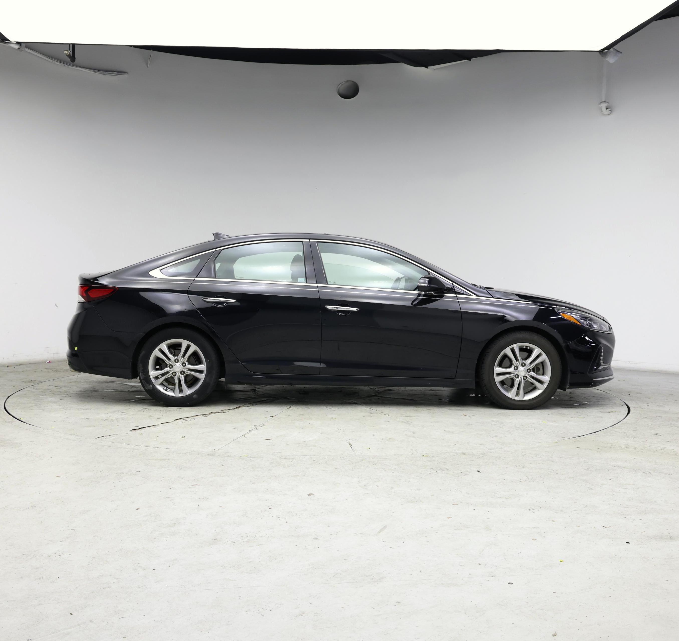 Thumbnail: 2018 Hyundai Sonata - 7