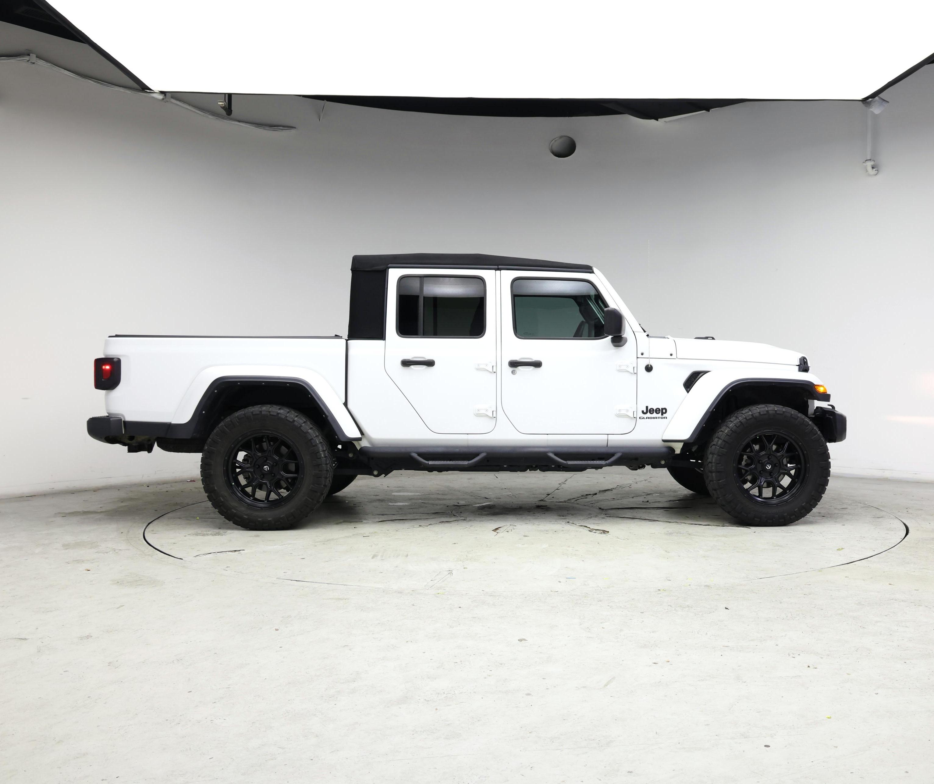 Thumbnail: 2022 Jeep Gladiator - 7