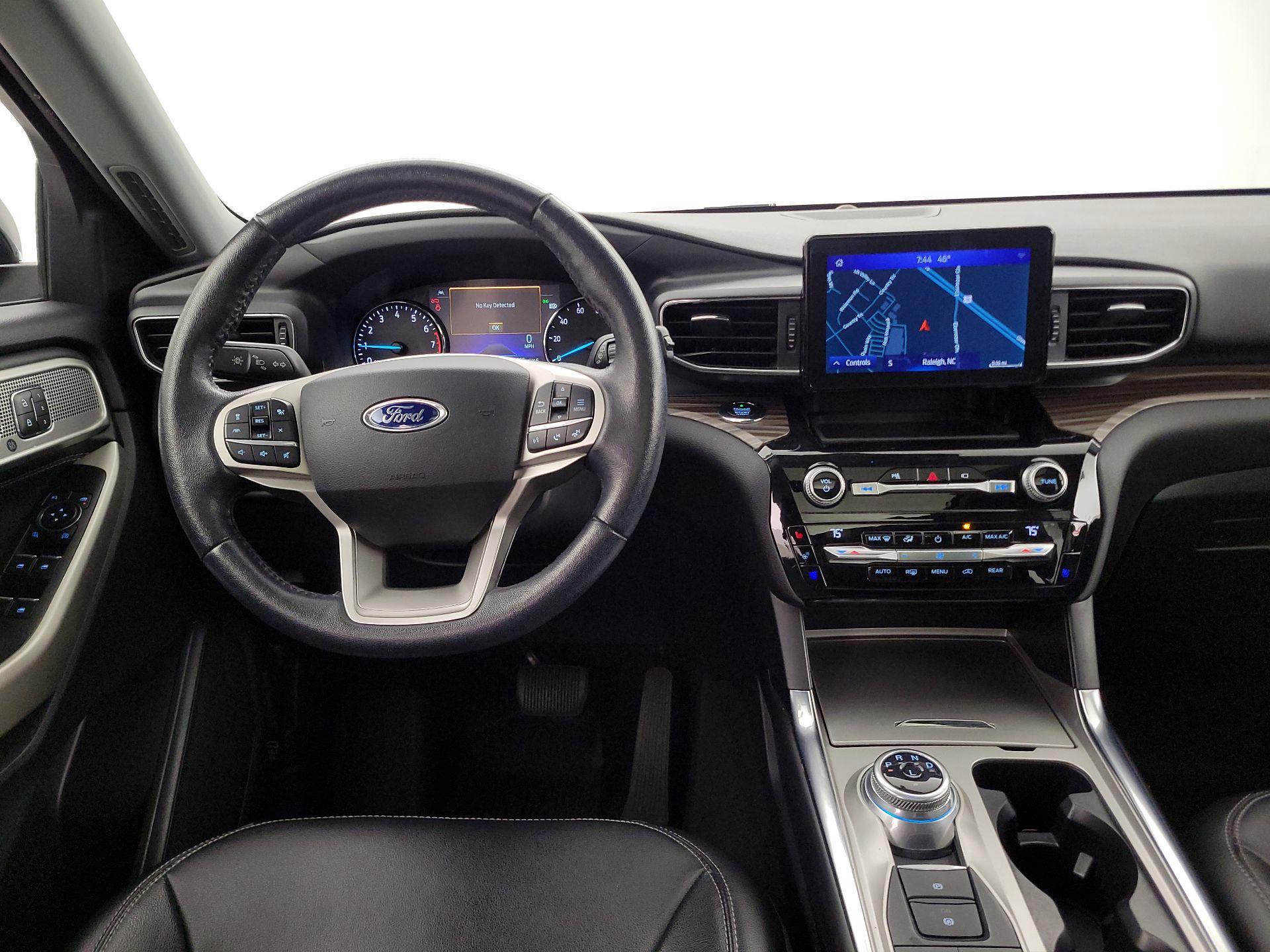 Thumbnail: 2021 Ford Explorer - 10