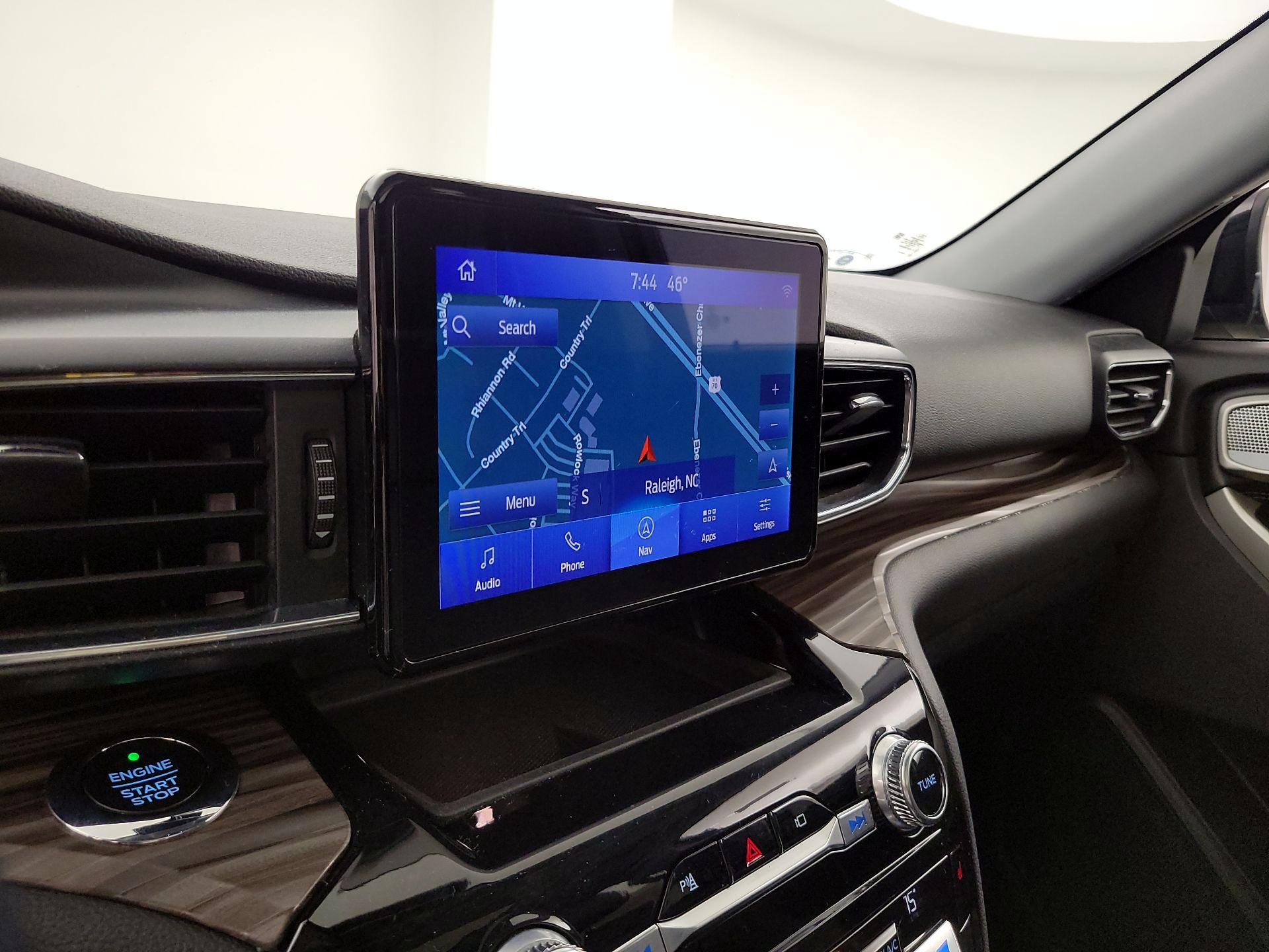 Thumbnail: 2021 Ford Explorer - 14