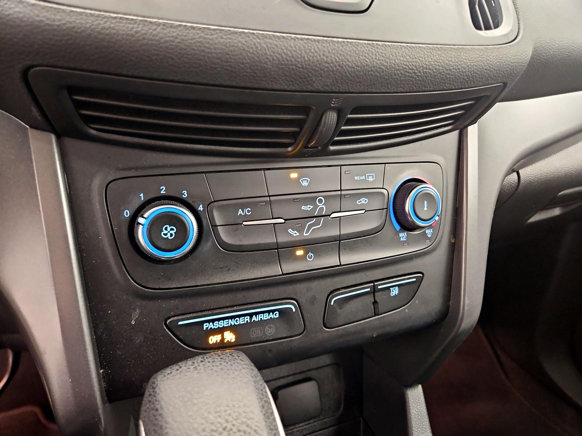 Thumbnail: 2017 Ford Escape - 16