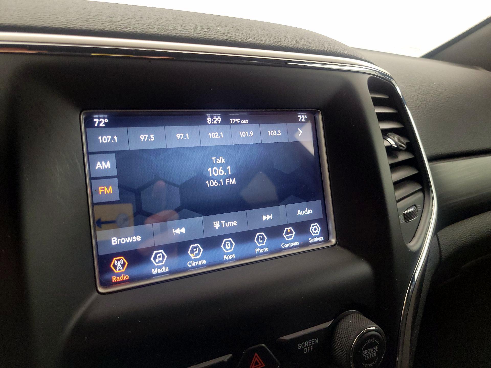 Thumbnail: 2019 Jeep Grand Cherokee - 15