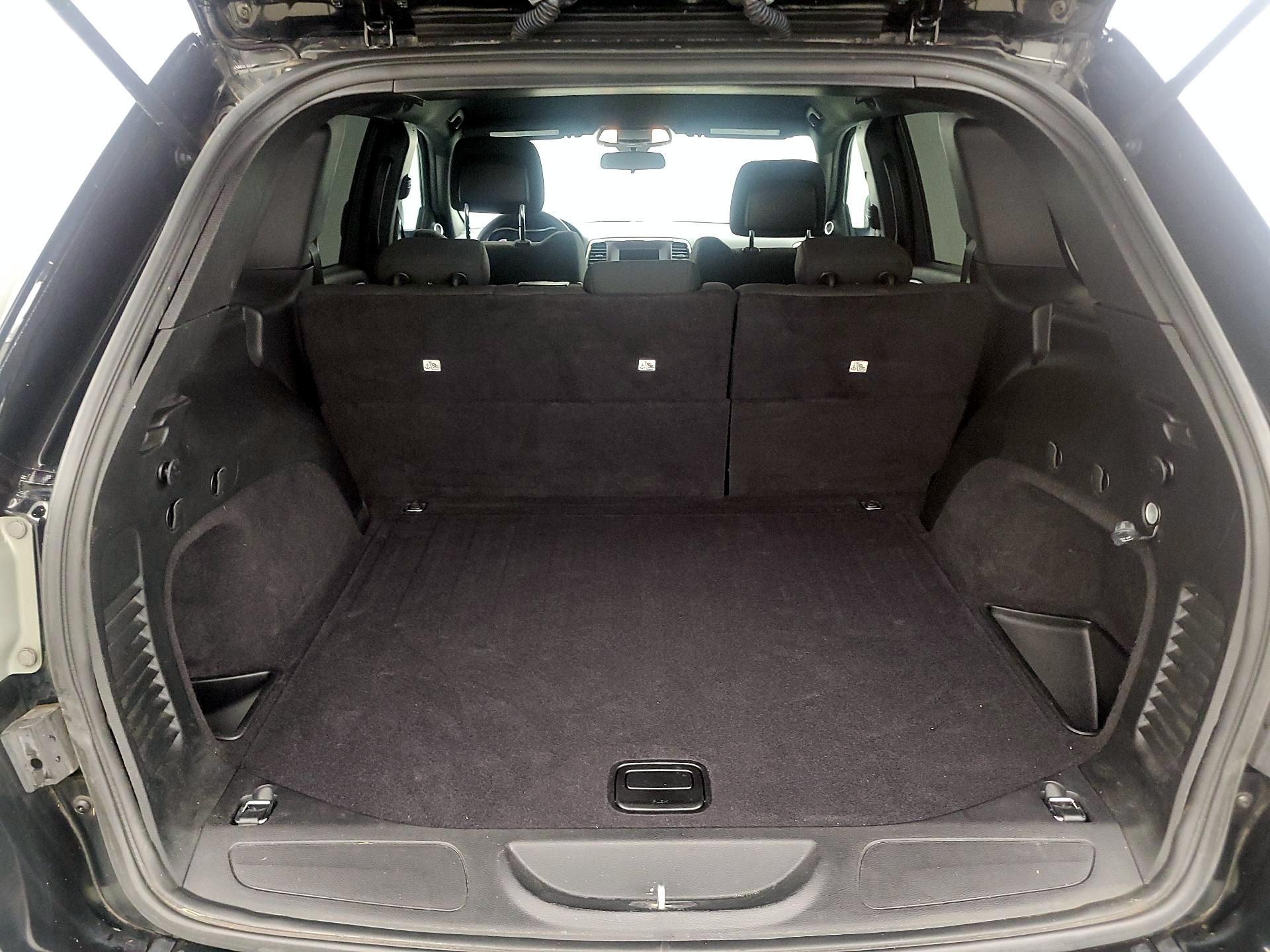 Thumbnail: 2019 Jeep Grand Cherokee - 20