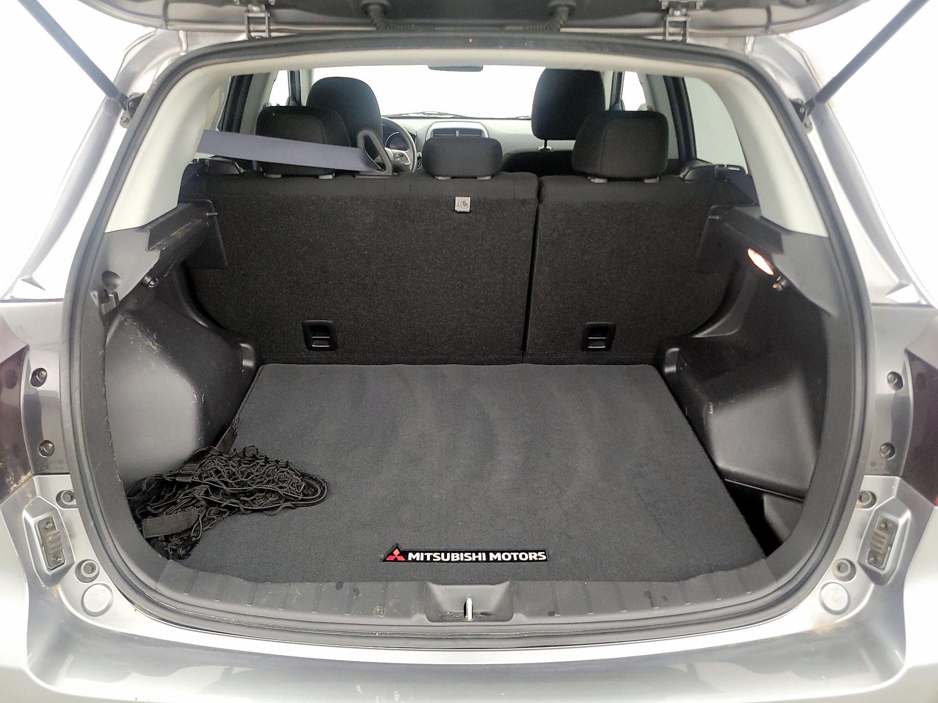 Thumbnail: 2019 Mitsubishi Outlander Sport - 20