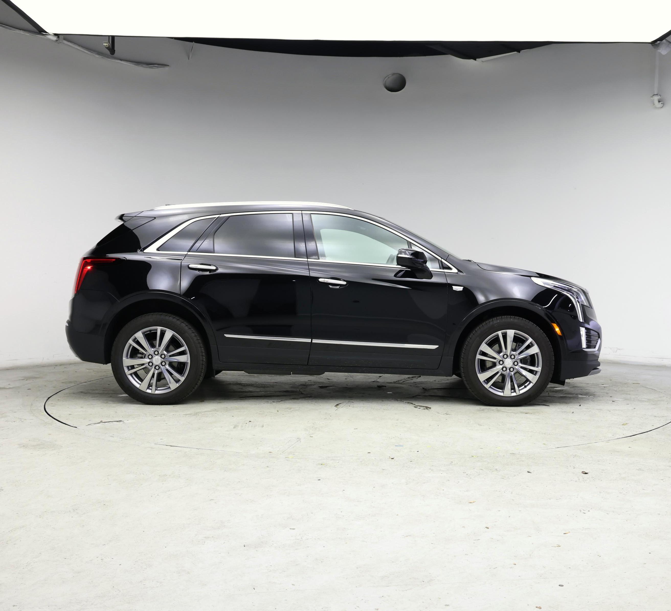 Thumbnail: 2024 Cadillac XT5 - 7