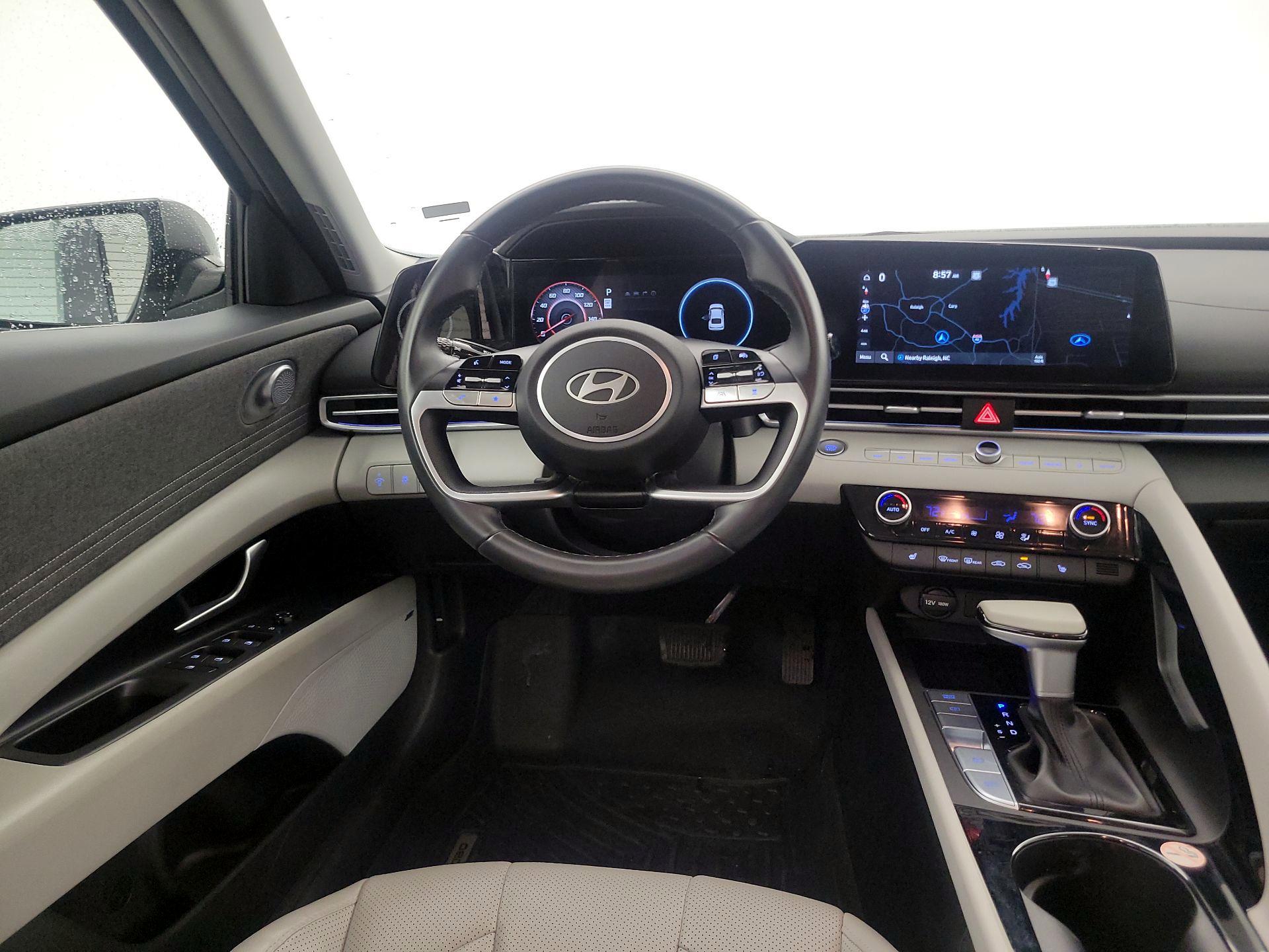 Thumbnail: 2025 Hyundai Elantra - 10