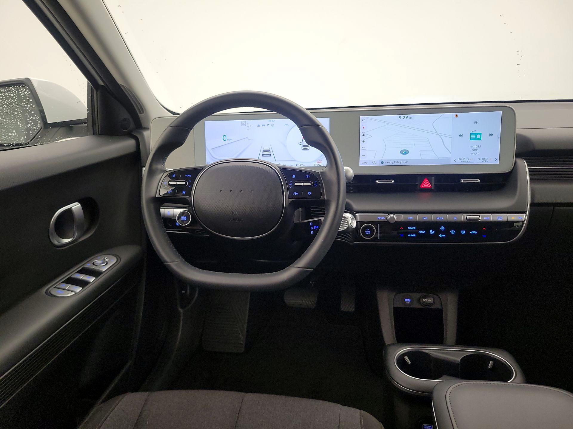 Thumbnail: 2022 Hyundai Ioniq 5 - 10