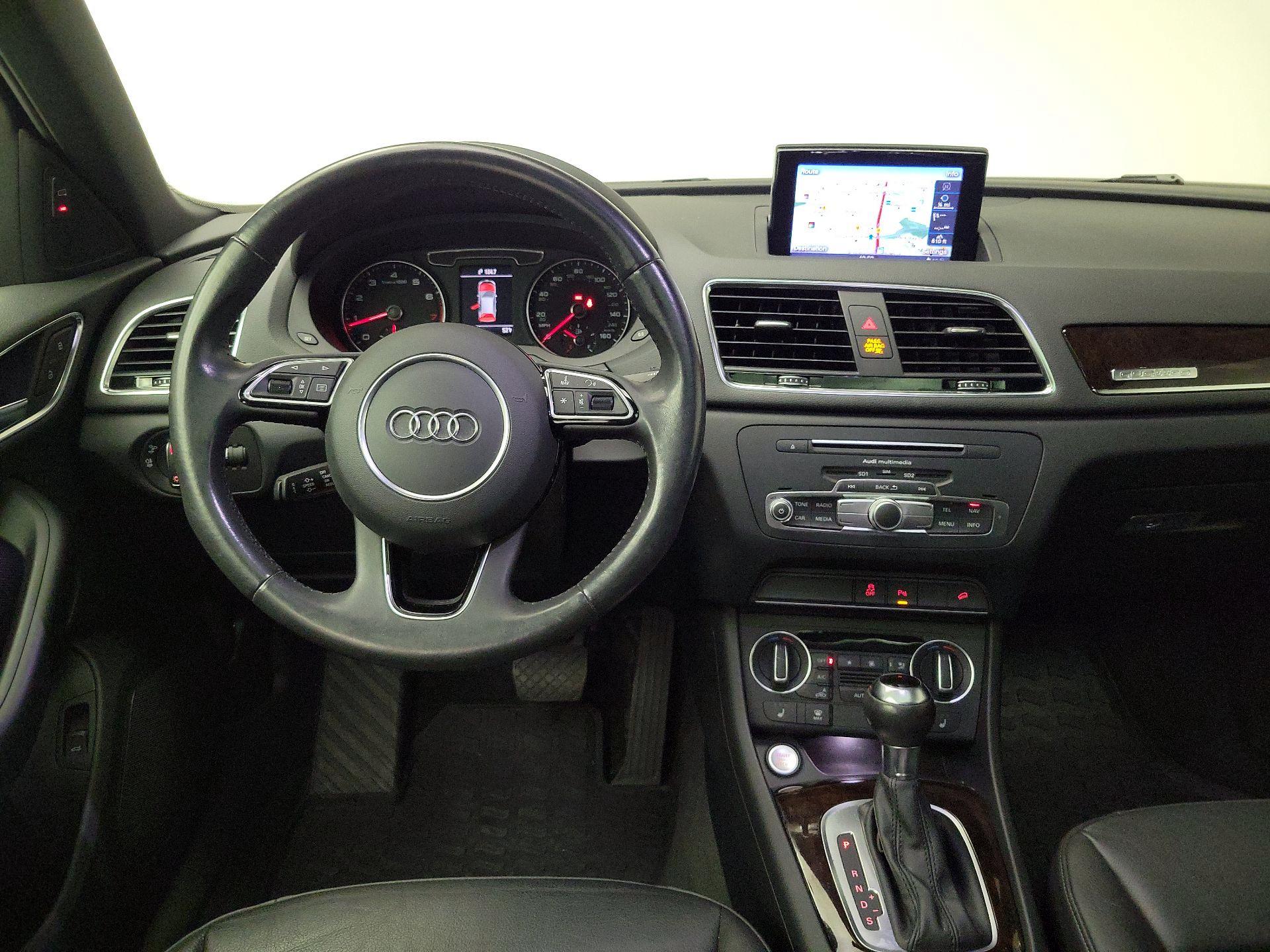 Thumbnail: 2016 Audi Q3 - 10