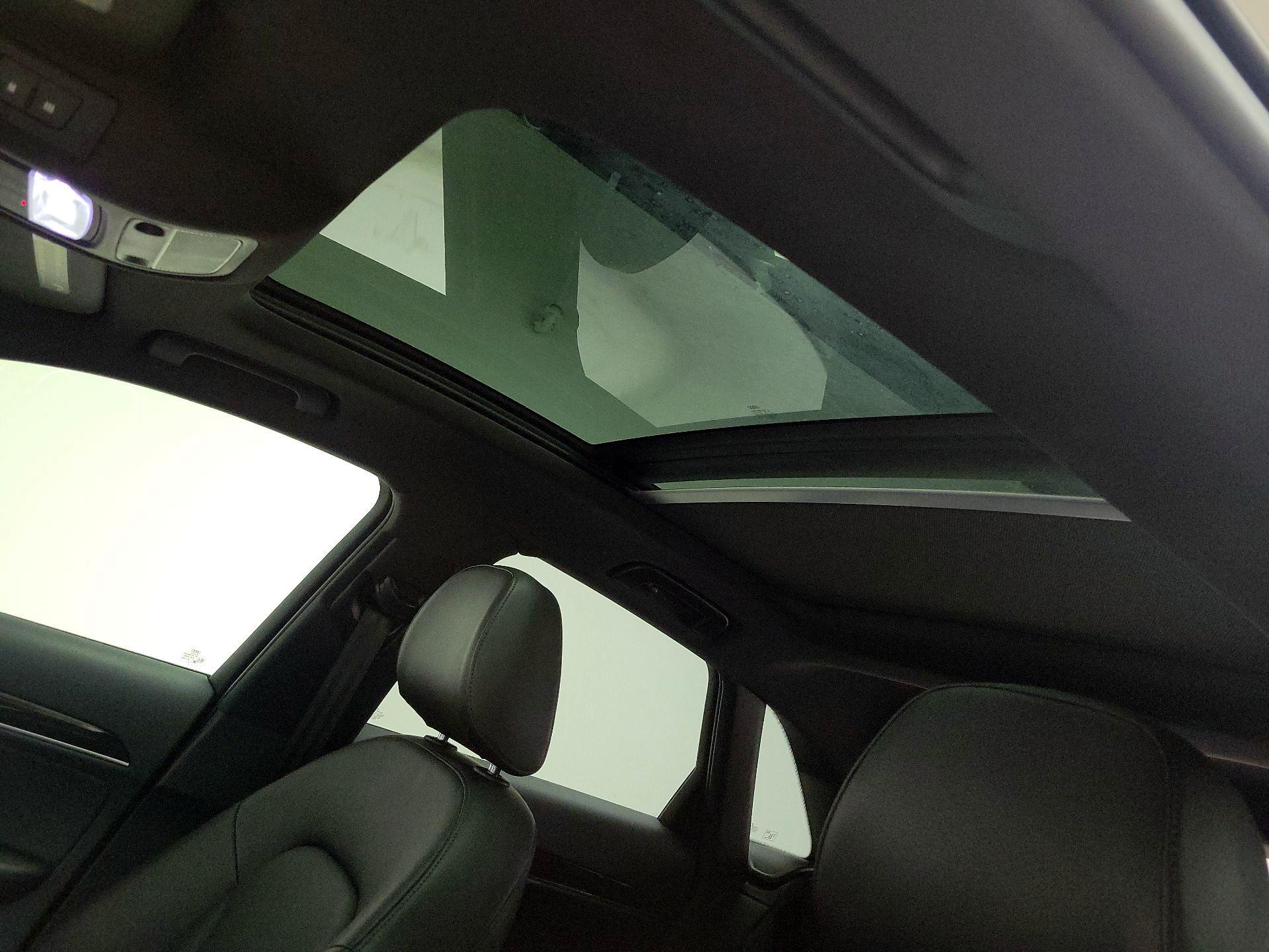 Thumbnail: 2016 Audi Q3 - 20