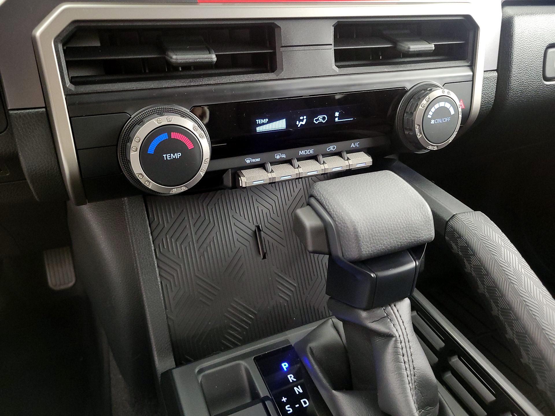 Thumbnail: 2025 Toyota 4Runner - 16