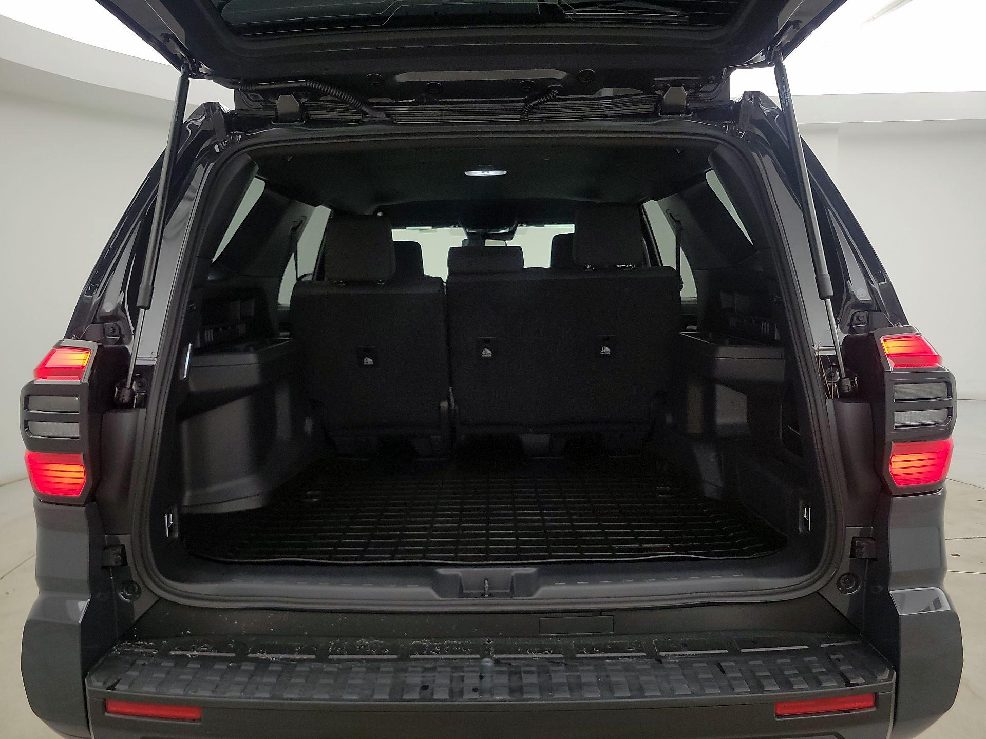 Thumbnail: 2025 Toyota 4Runner - 20