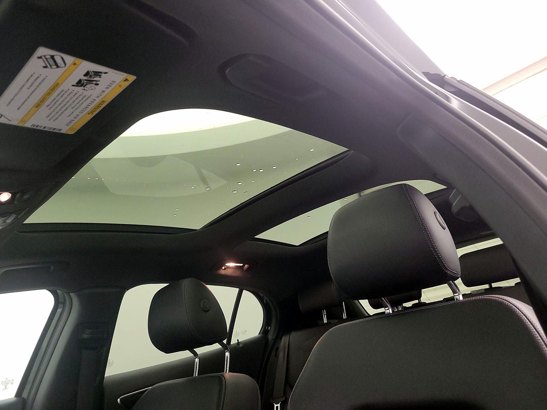 Thumbnail: 2018 Mercedes-Benz GLA - 19