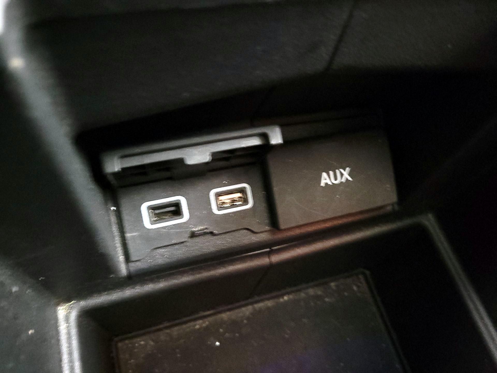 Thumbnail: 2019 Honda Odyssey - 18