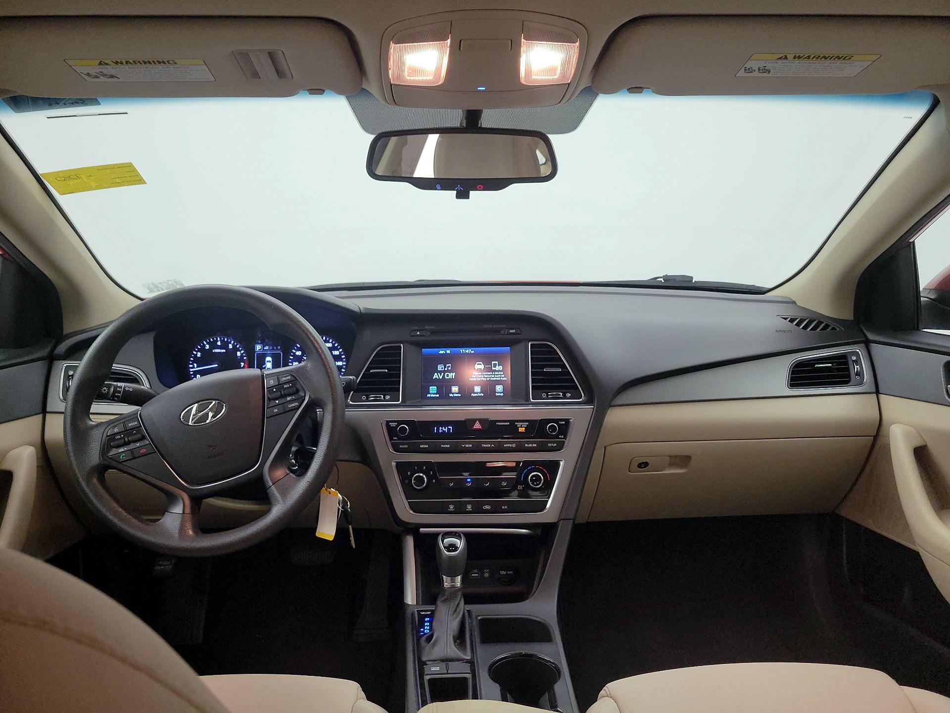 Thumbnail: 2017 Hyundai Sonata - 9