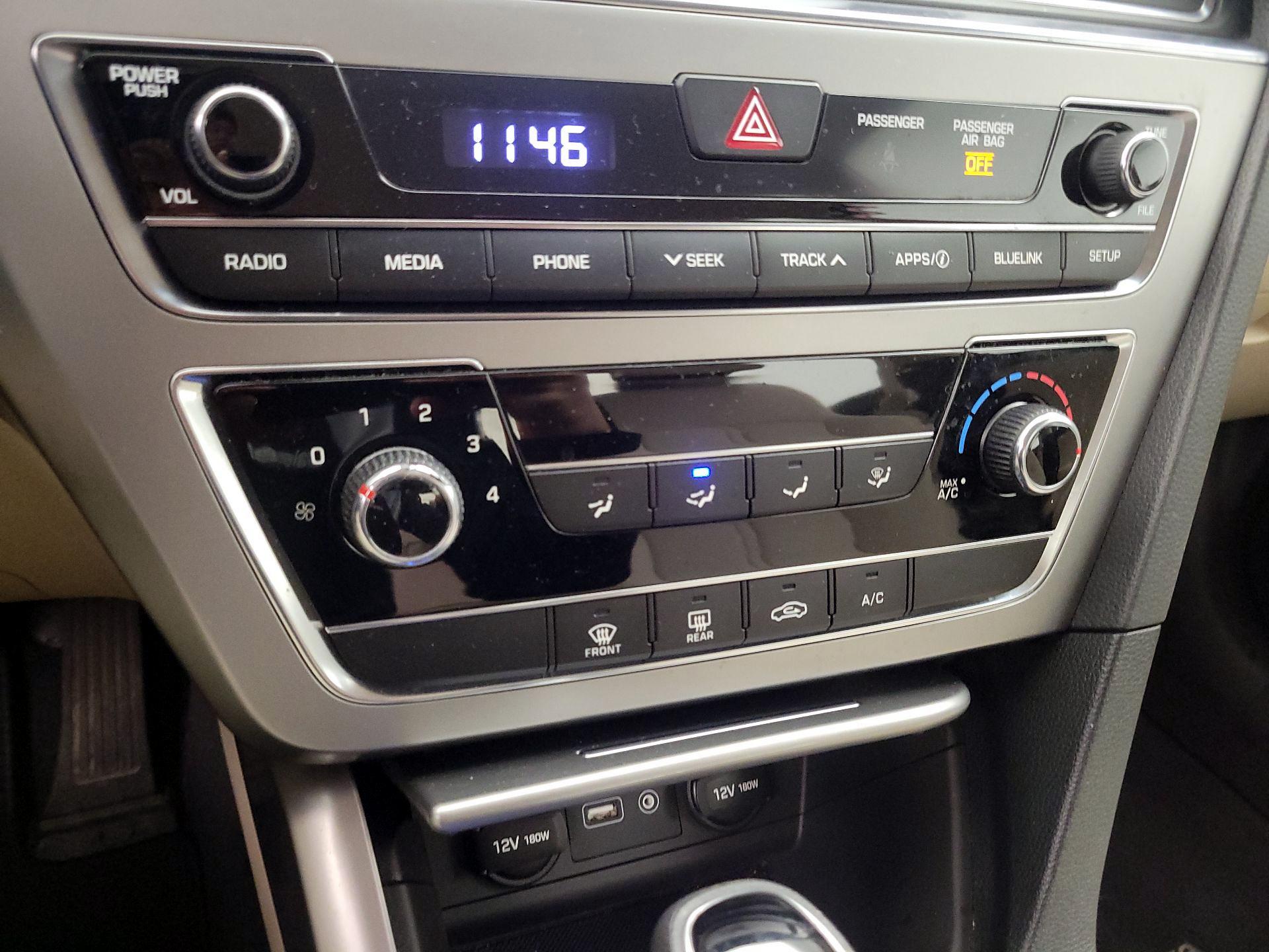 Thumbnail: 2017 Hyundai Sonata - 16