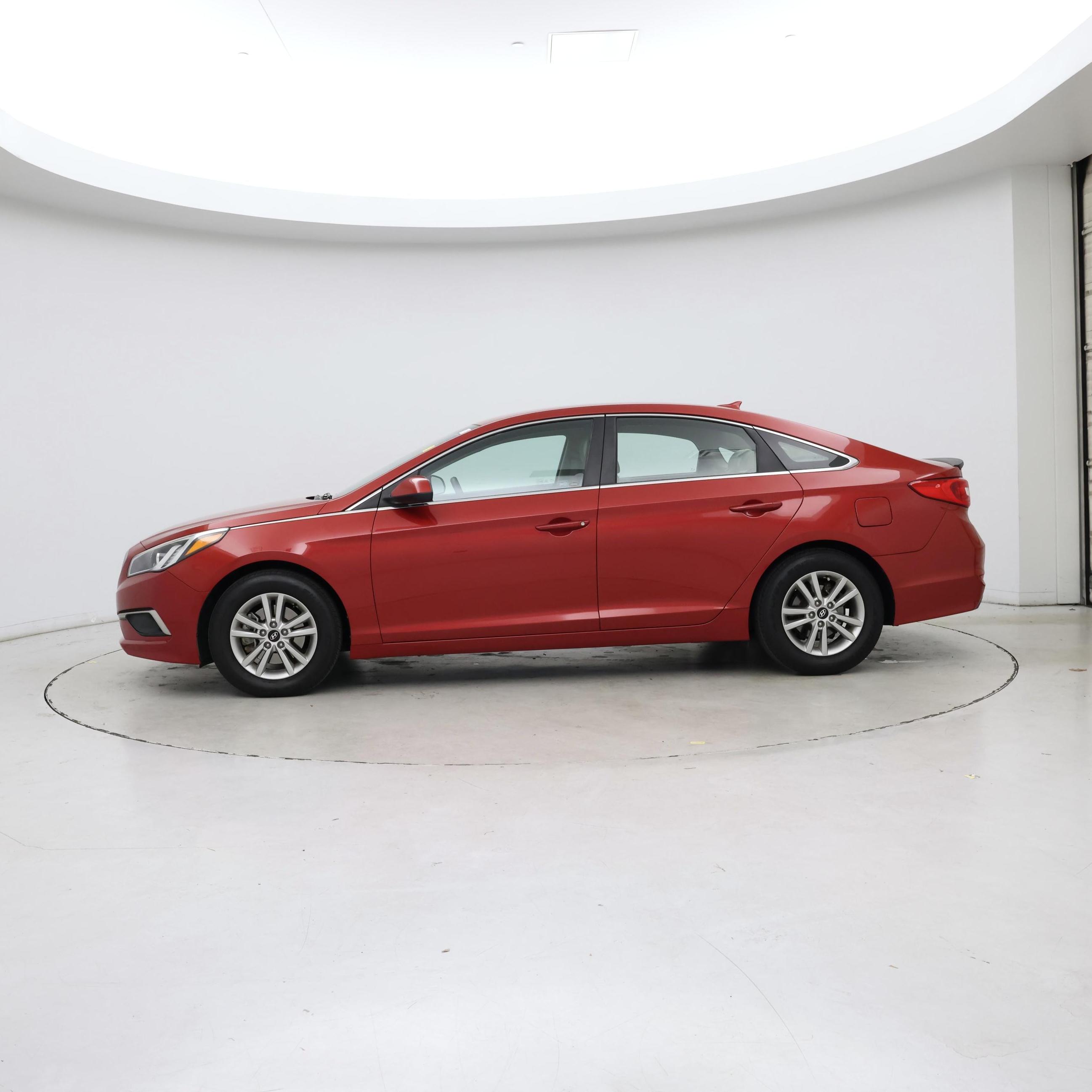 Thumbnail: 2017 Hyundai Sonata - 3