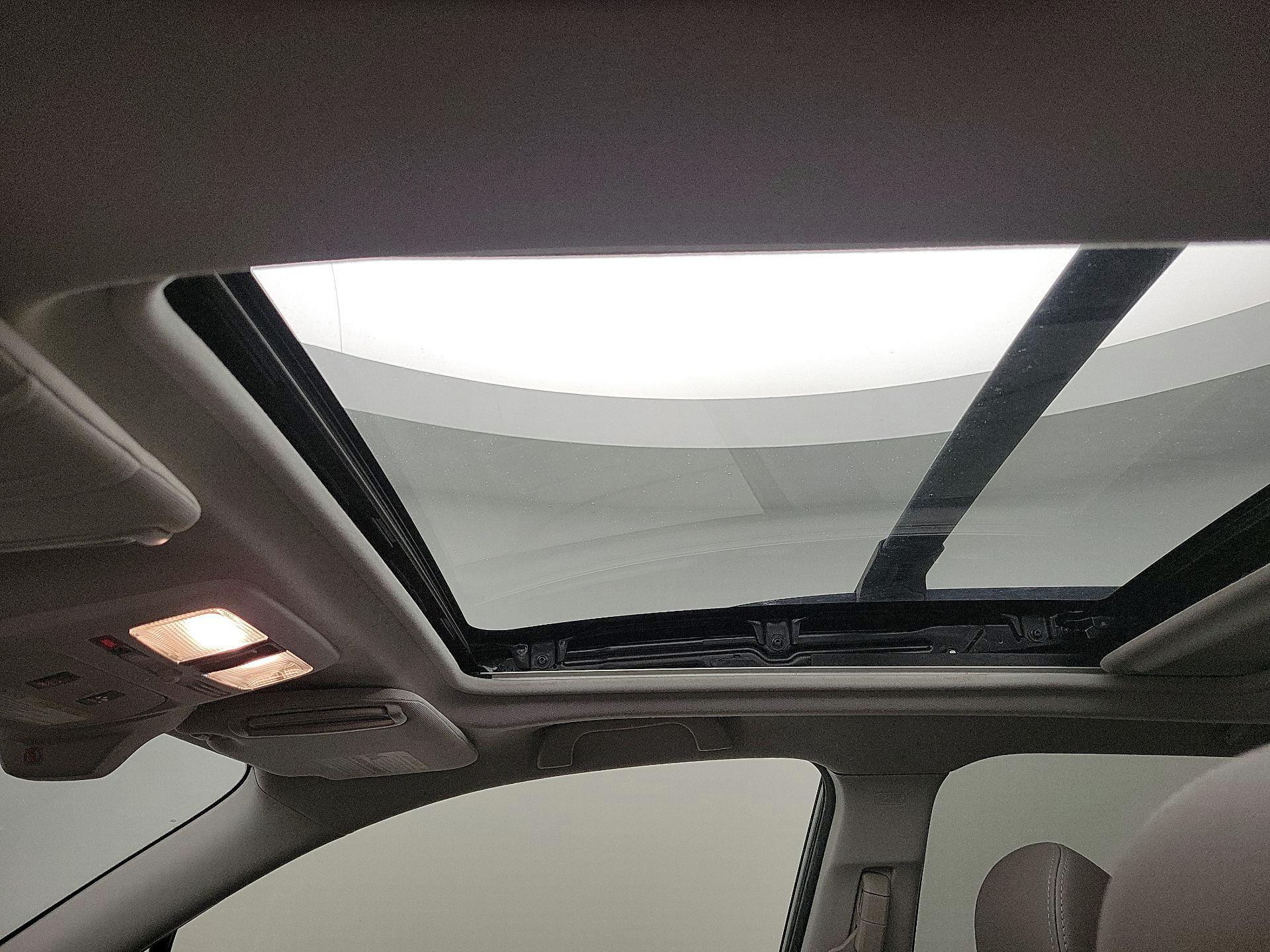 Thumbnail: 2016 Subaru Forester - 20