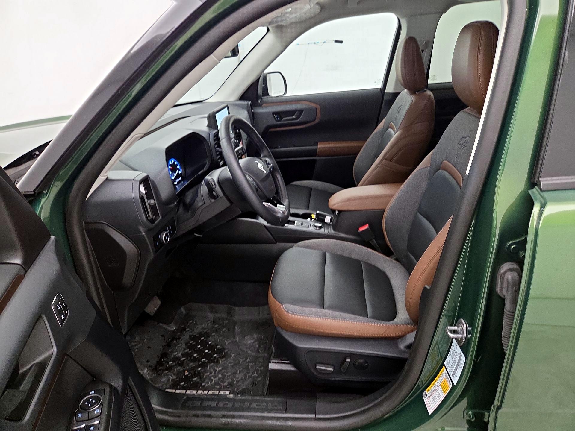 Thumbnail: 2024 Ford Bronco Sport - 11