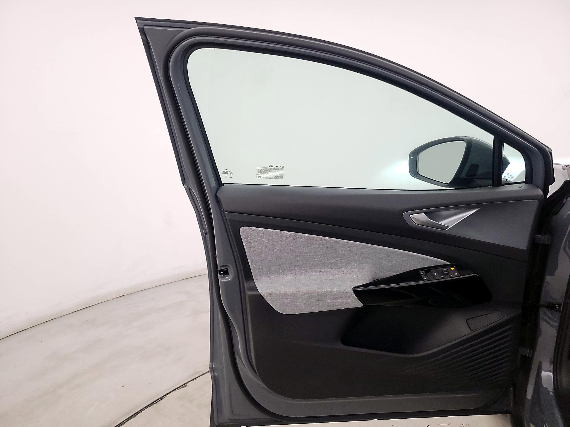 Thumbnail: 2023 Volkswagen ID.4 - 12