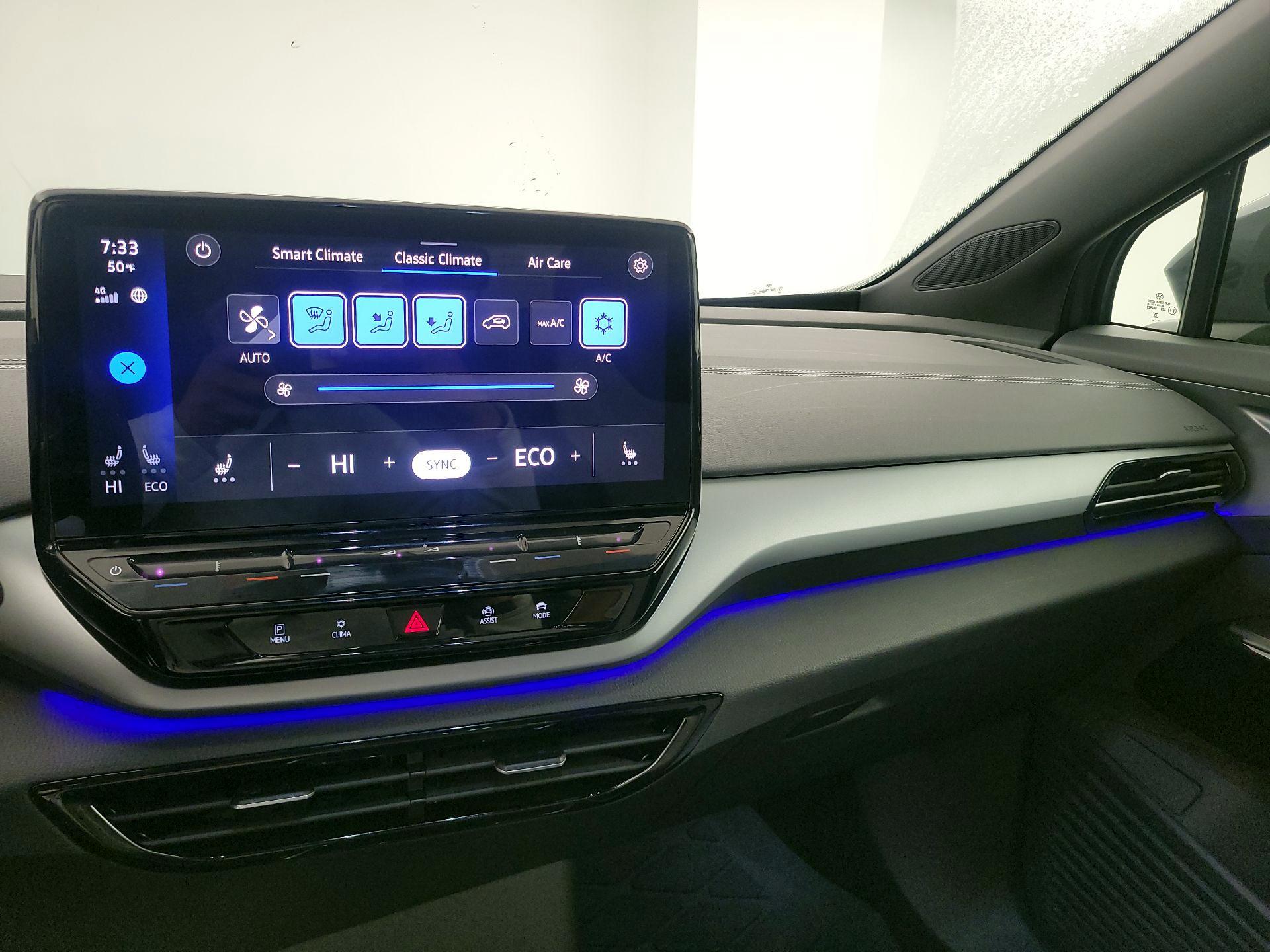 Thumbnail: 2023 Volkswagen ID.4 - 17