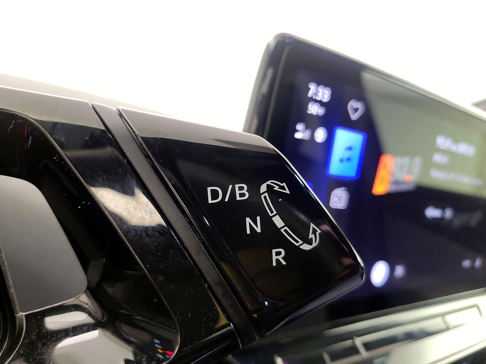 Thumbnail: 2023 Volkswagen ID.4 - 18