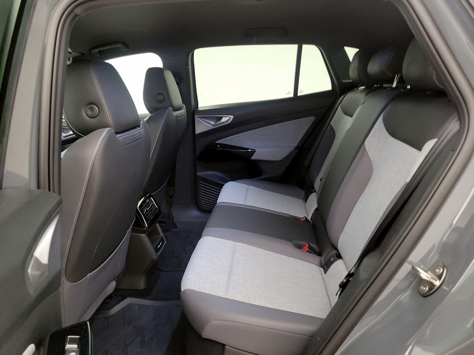 Thumbnail: 2023 Volkswagen ID.4 - 20