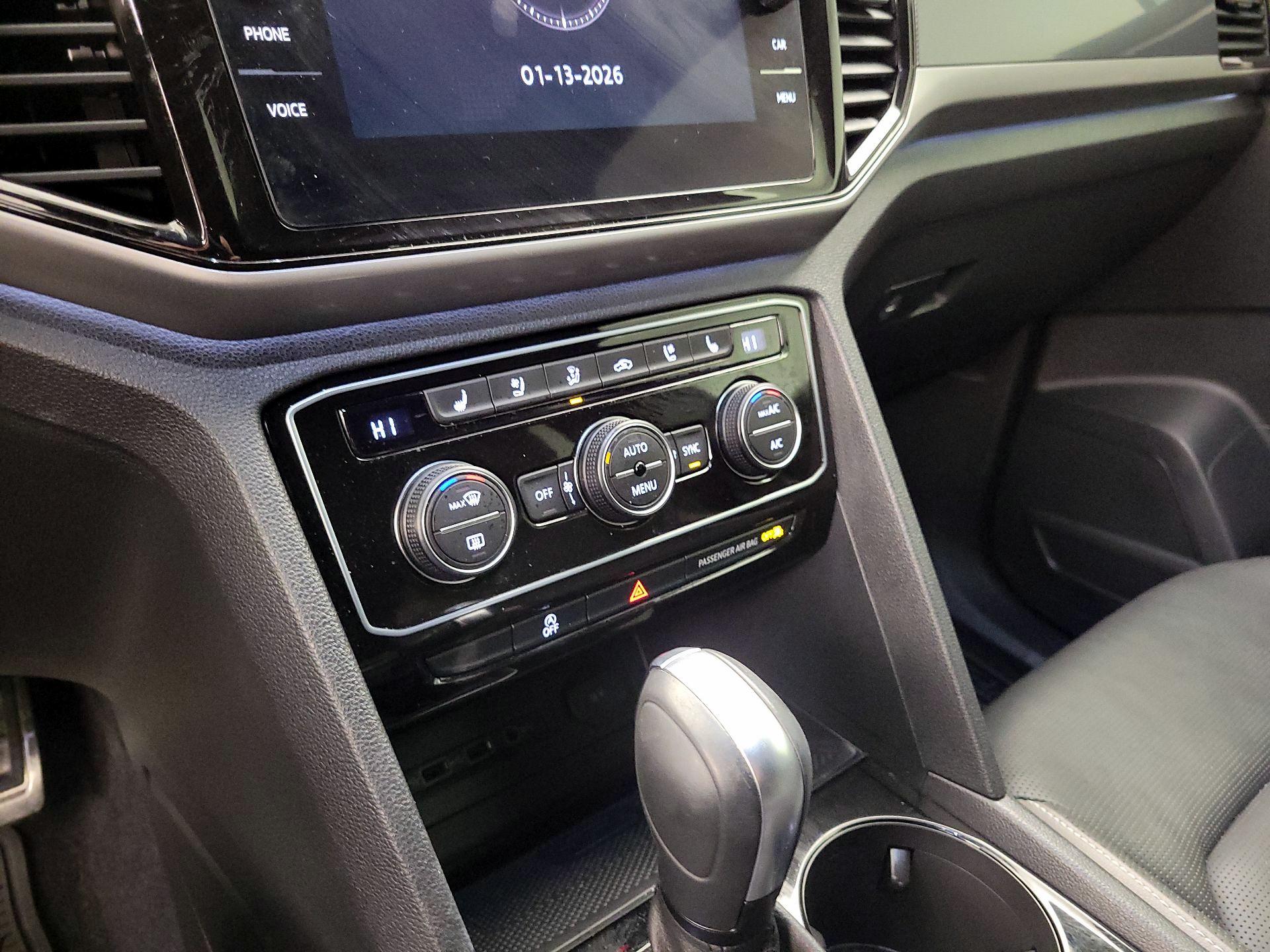 Thumbnail: 2020 Volkswagen Atlas - 16