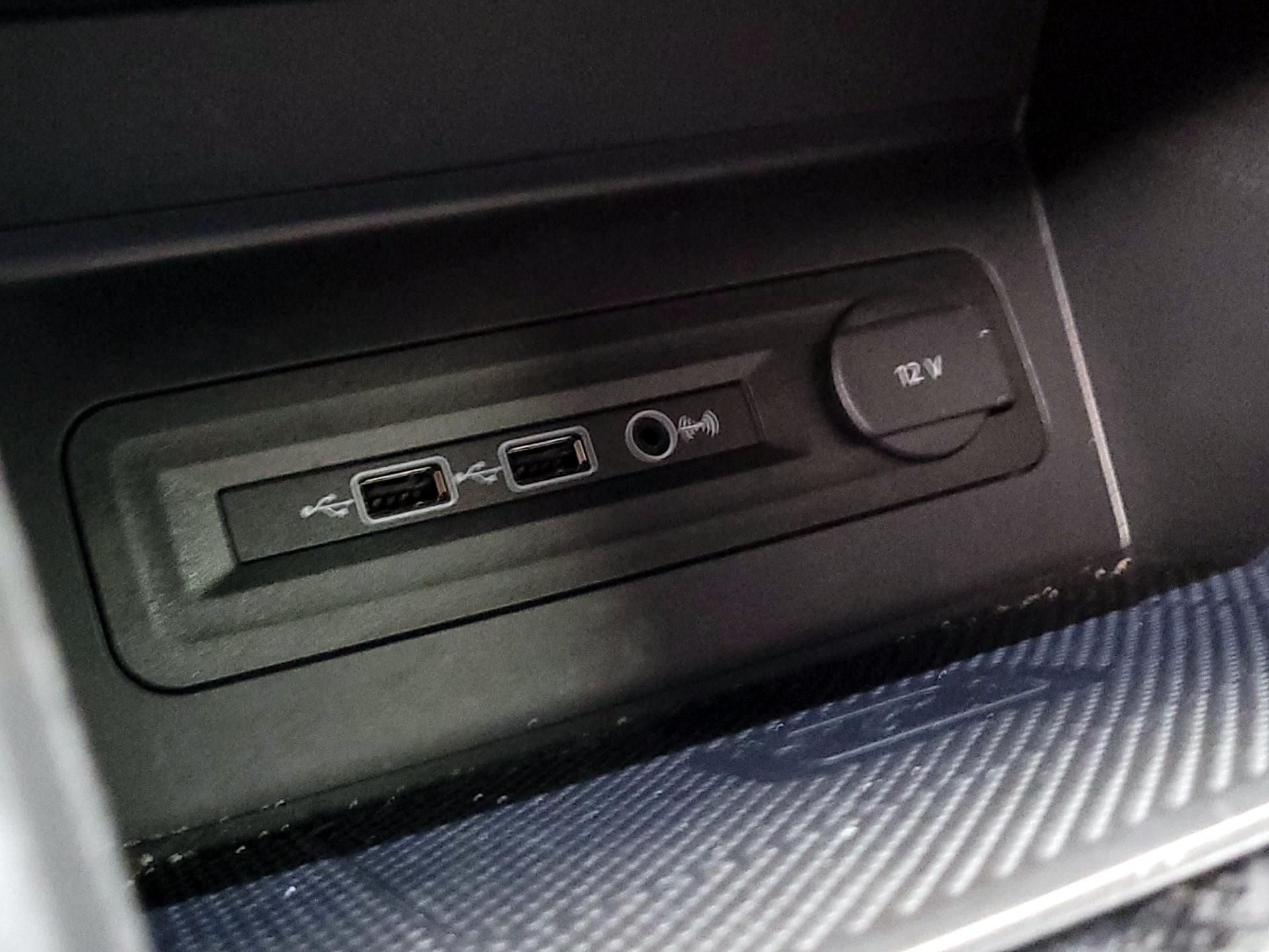 Thumbnail: 2020 Volkswagen Atlas - 18