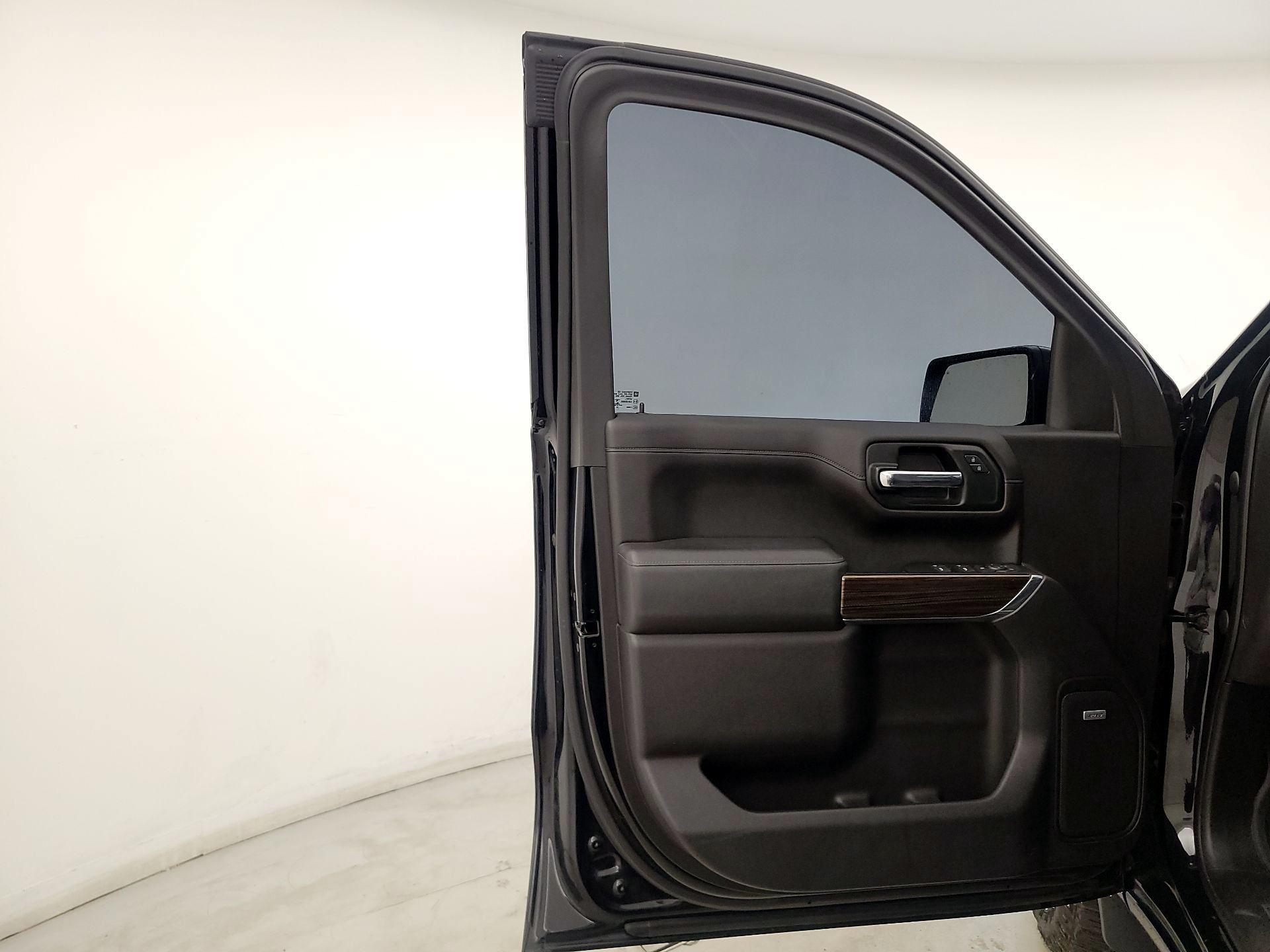 Thumbnail: 2020 Chevrolet Silverado 1500 - 12