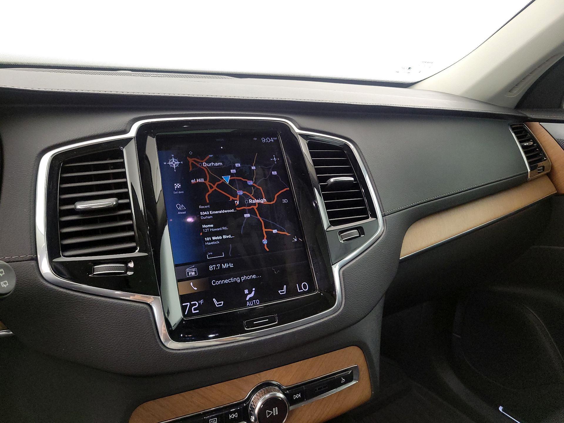 Thumbnail: 2020 Volvo XC90 - 14