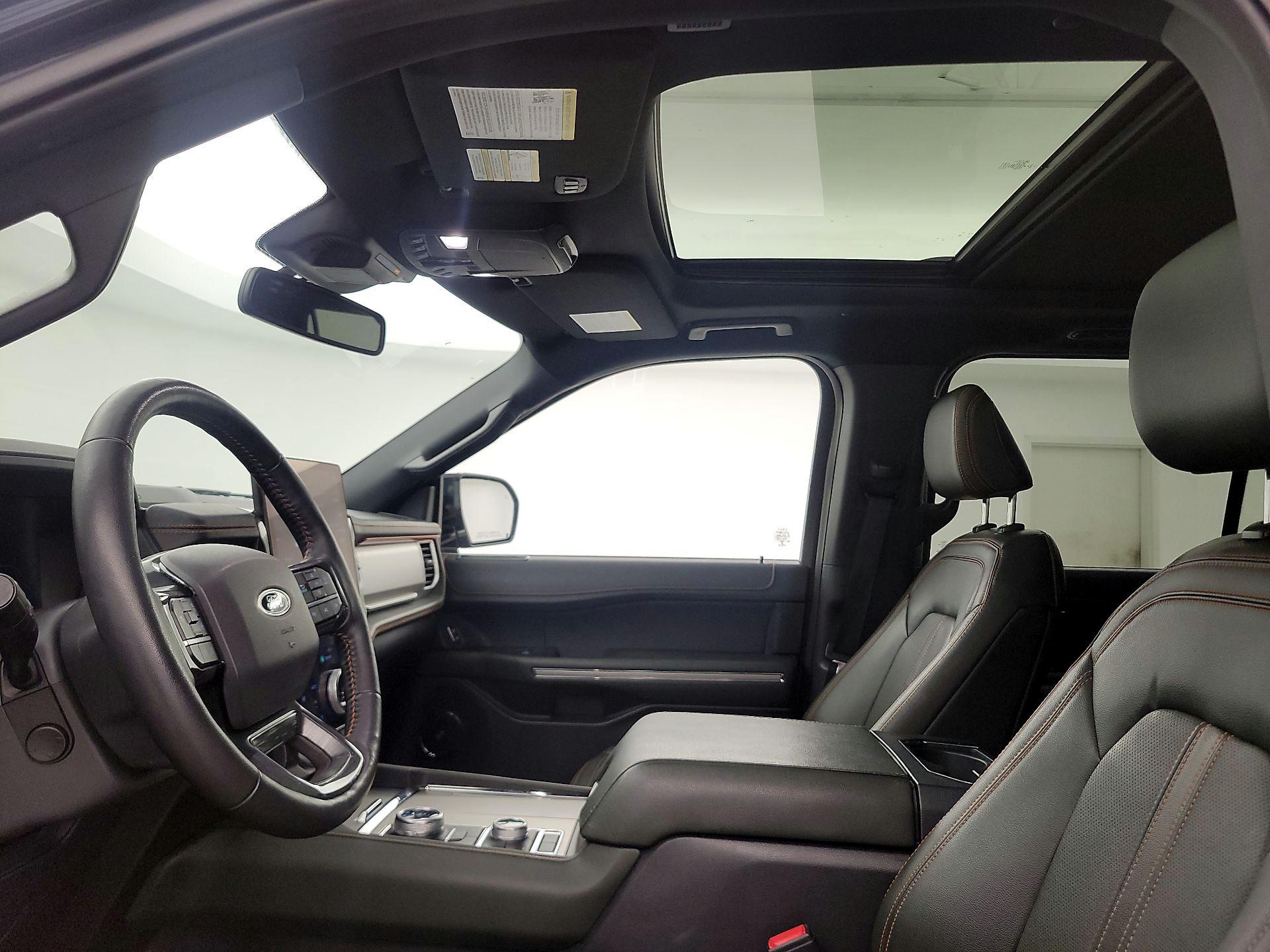 Thumbnail: 2022 Ford Expedition - 20