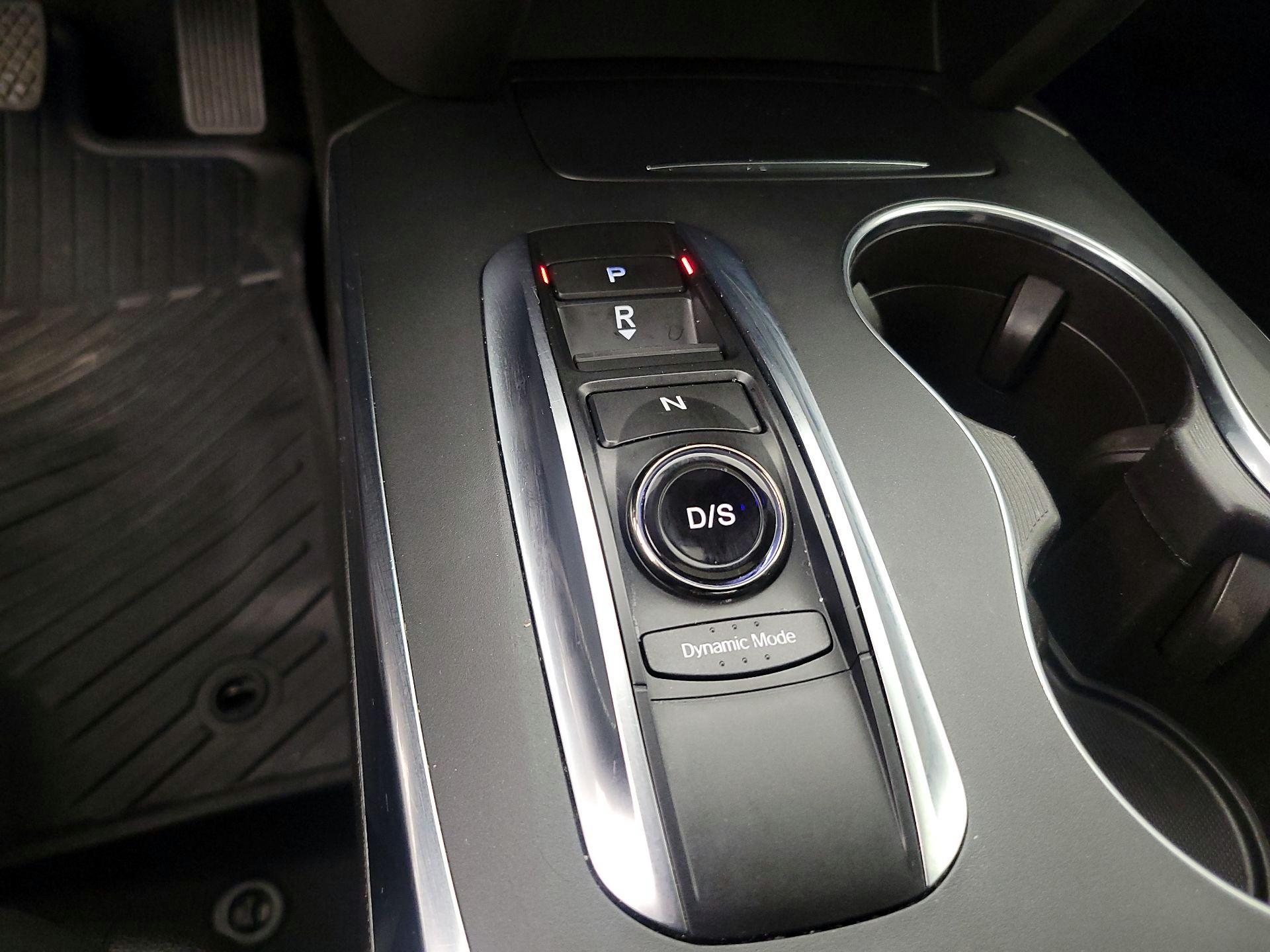 Thumbnail: 2018 Acura MDX - 18