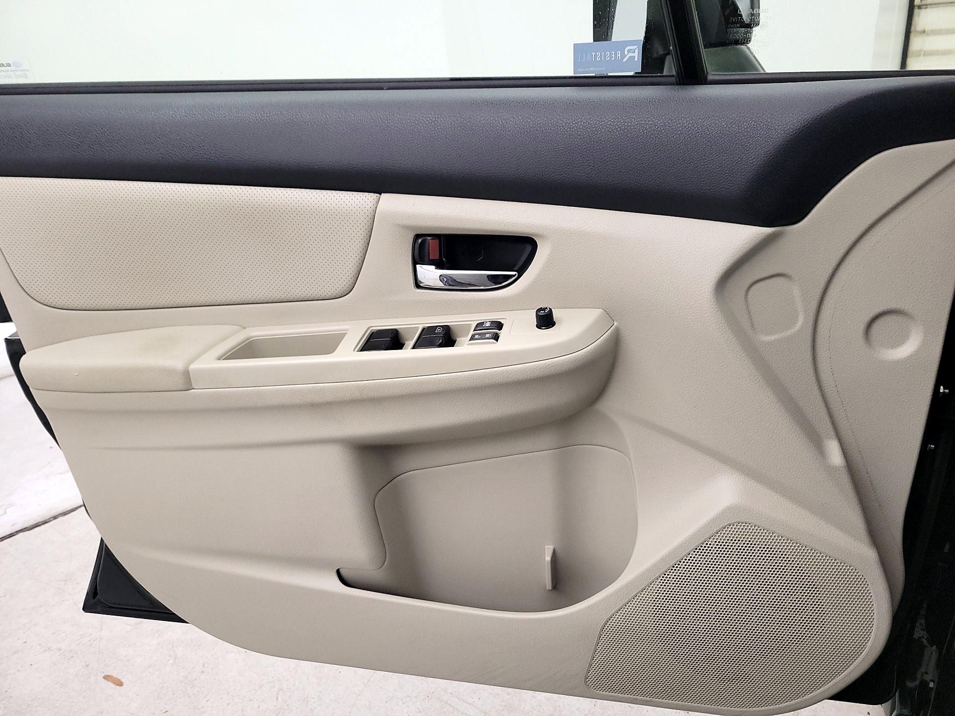 Thumbnail: 2014 Subaru XV Crosstrek - 12