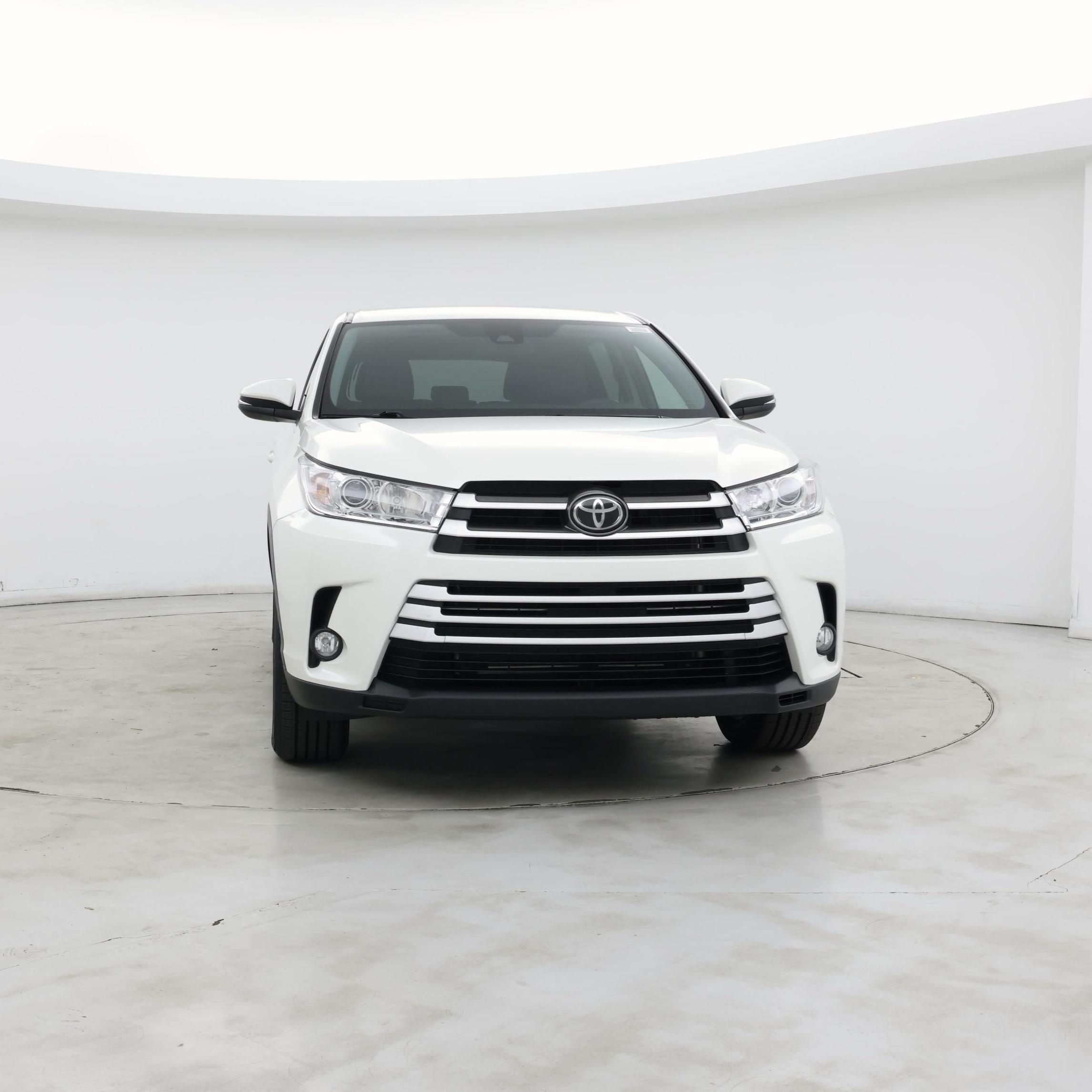 Thumbnail: 2019 Toyota Highlander - 5