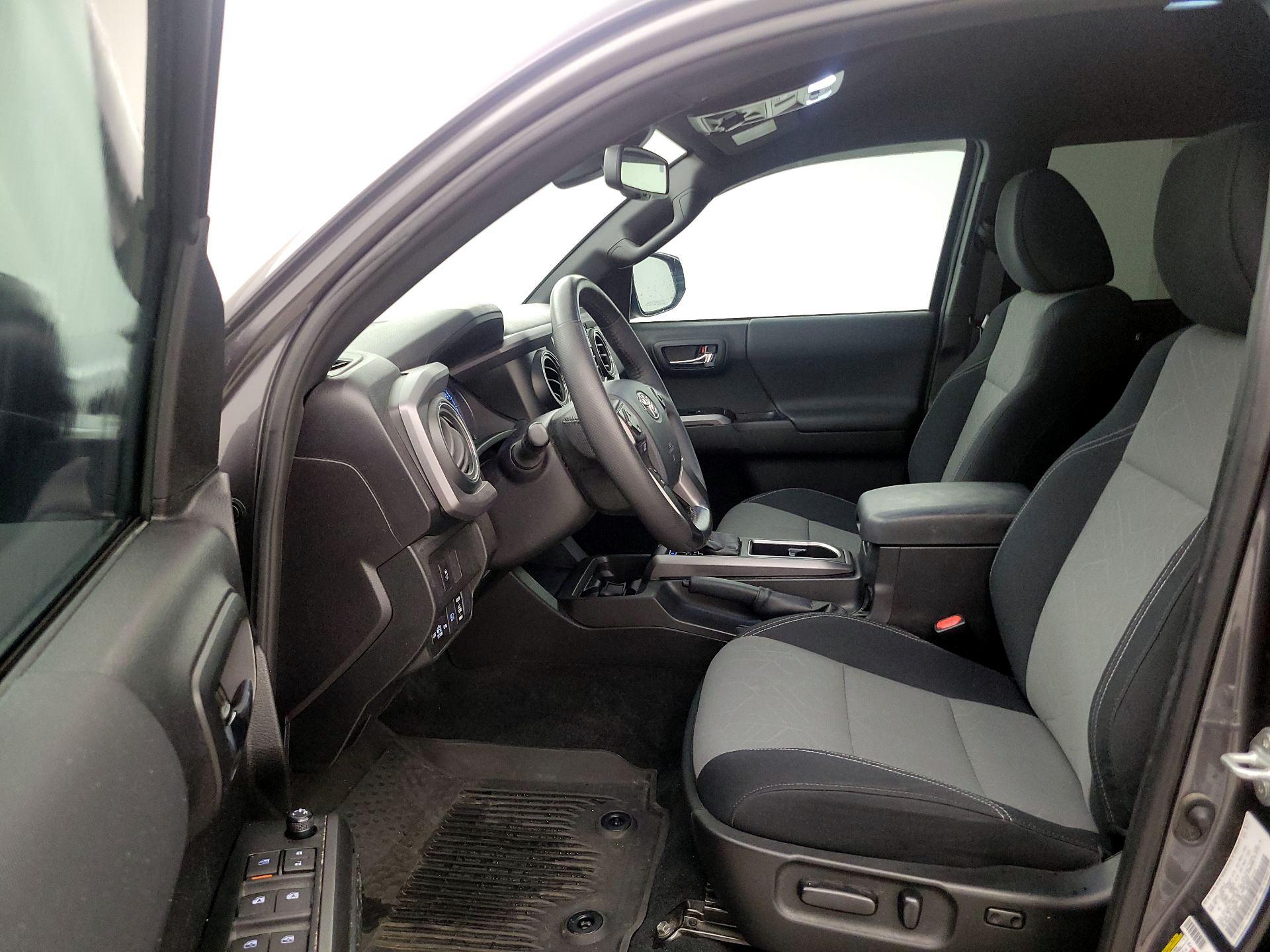 Thumbnail: 2023 Toyota Tacoma - 11