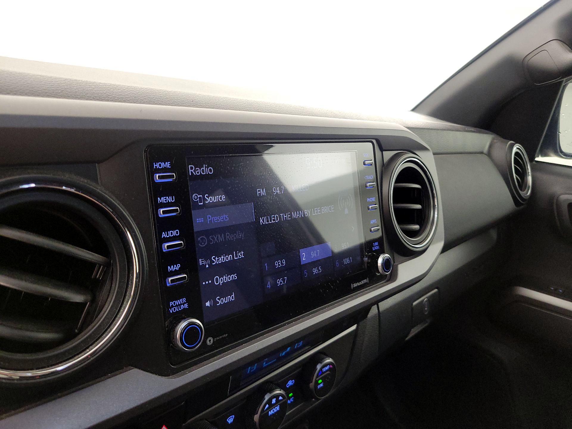 Thumbnail: 2023 Toyota Tacoma - 15