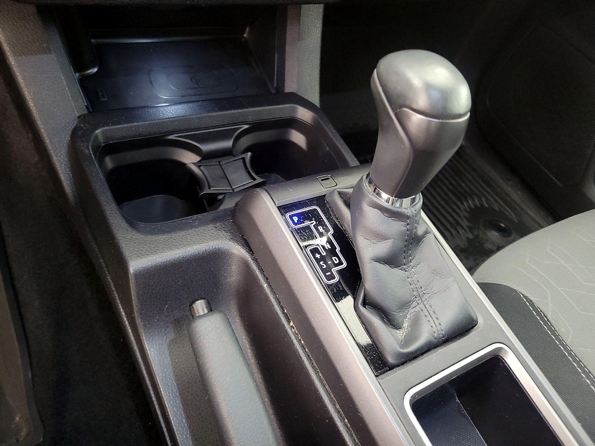 Thumbnail: 2023 Toyota Tacoma - 17