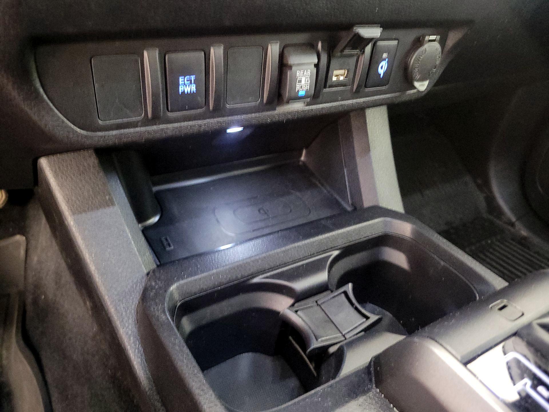 Thumbnail: 2023 Toyota Tacoma - 18