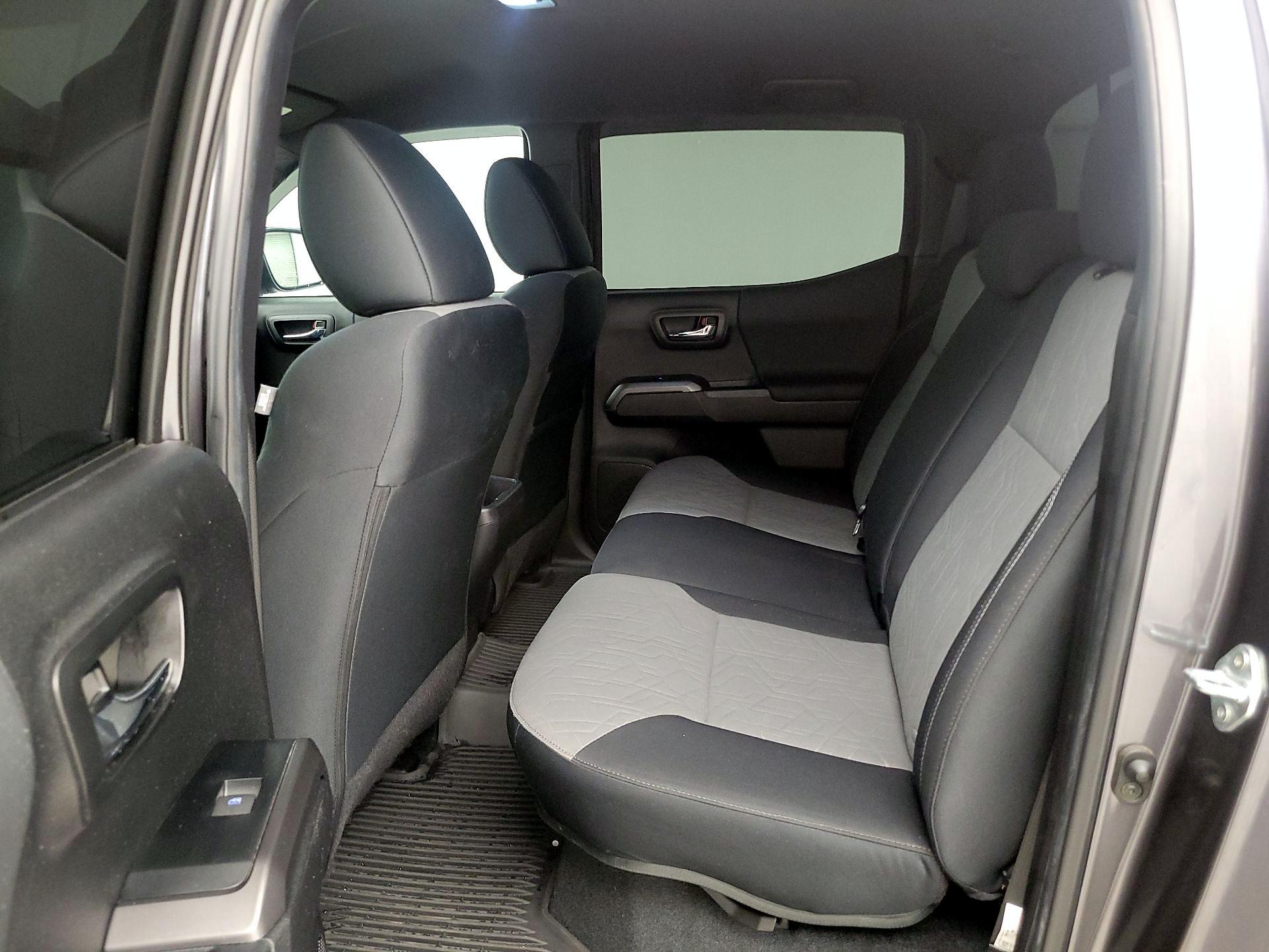 Thumbnail: 2023 Toyota Tacoma - 19