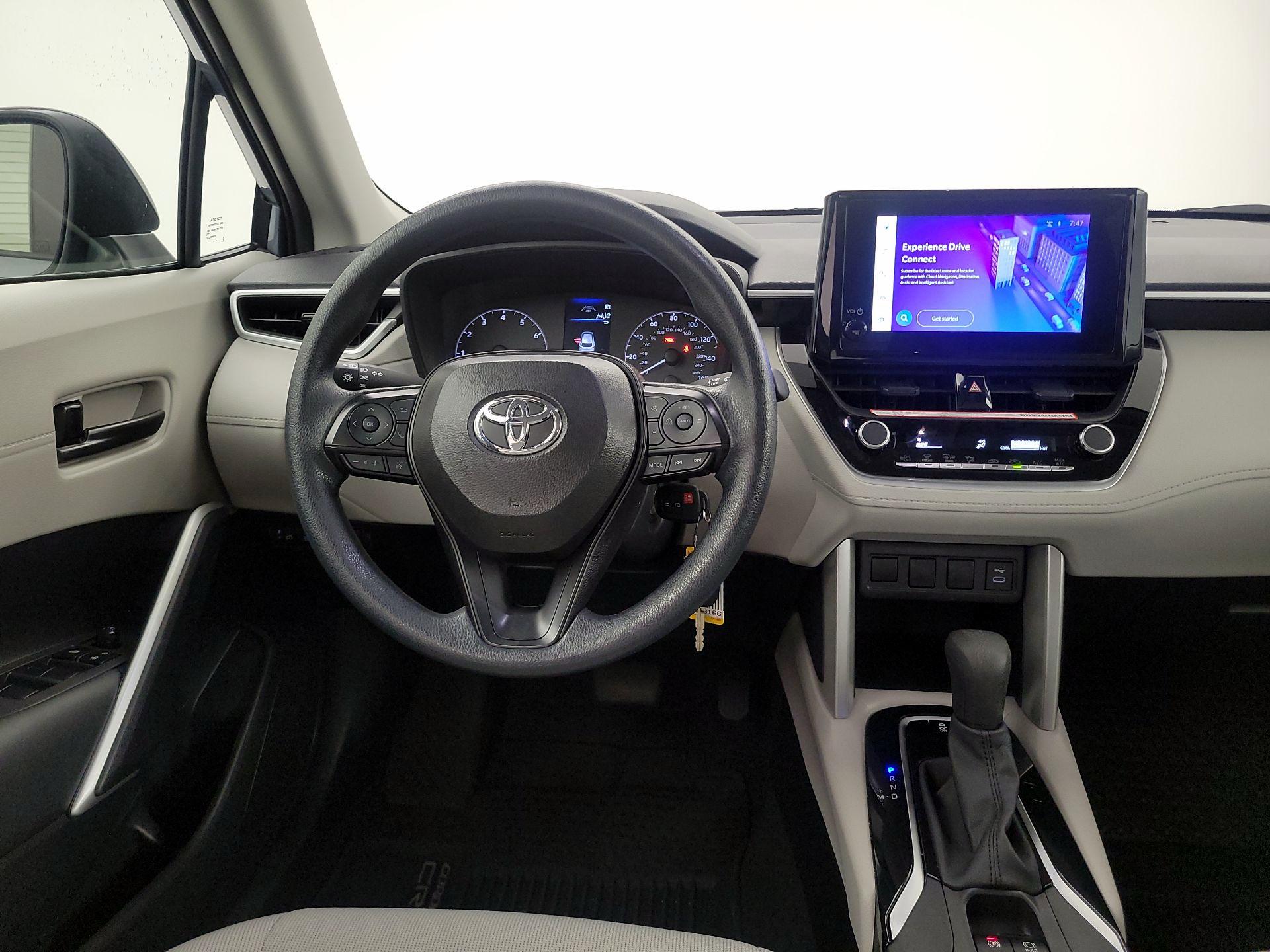 Thumbnail: 2024 Toyota Corolla Cross - 10