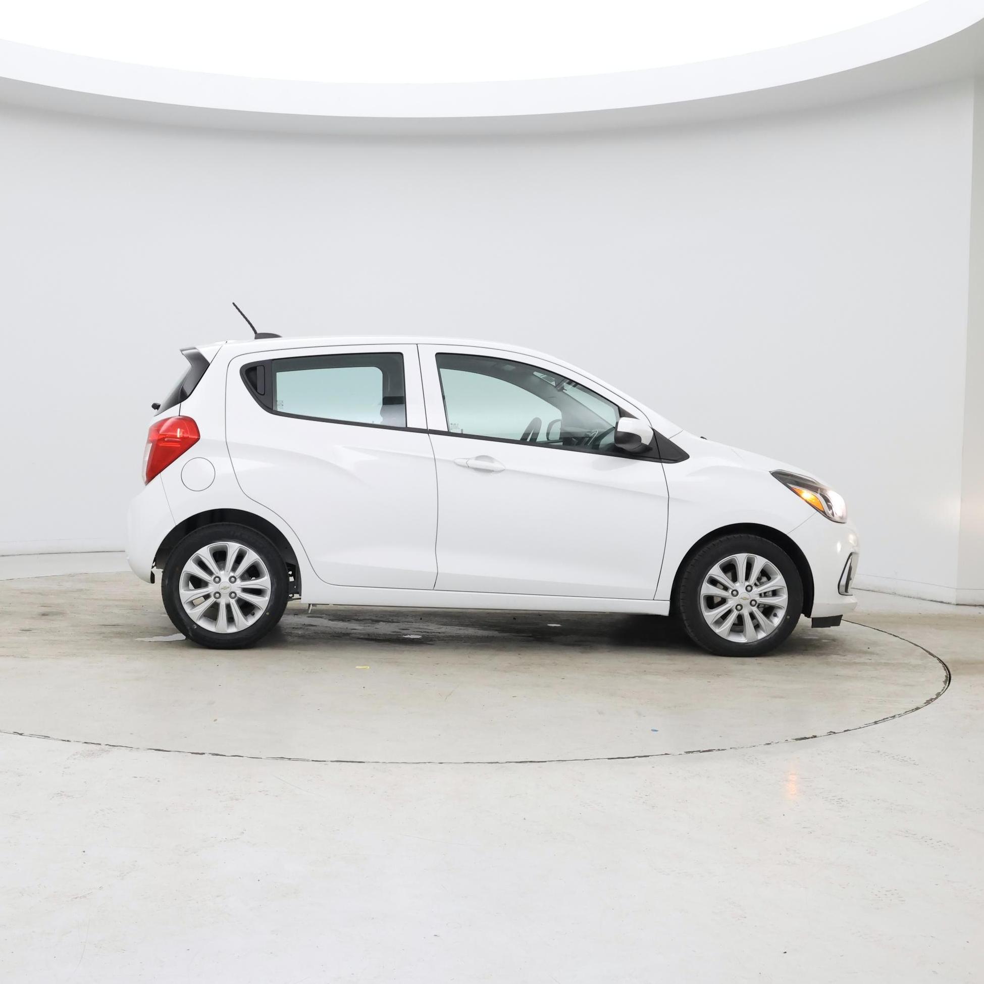 Thumbnail: 2017 Chevrolet Spark - 7