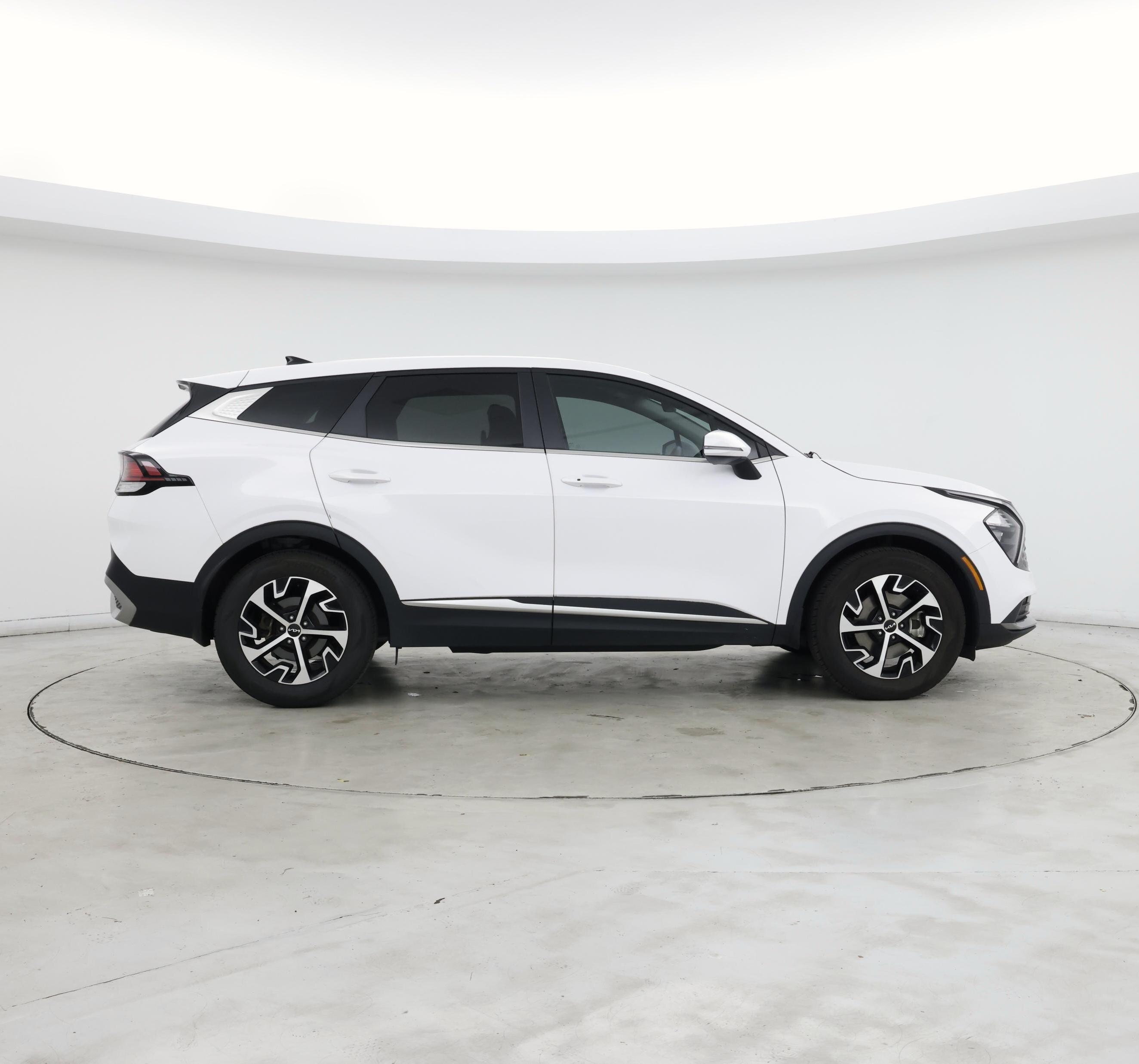 Thumbnail: 2023 Kia Sportage - 7