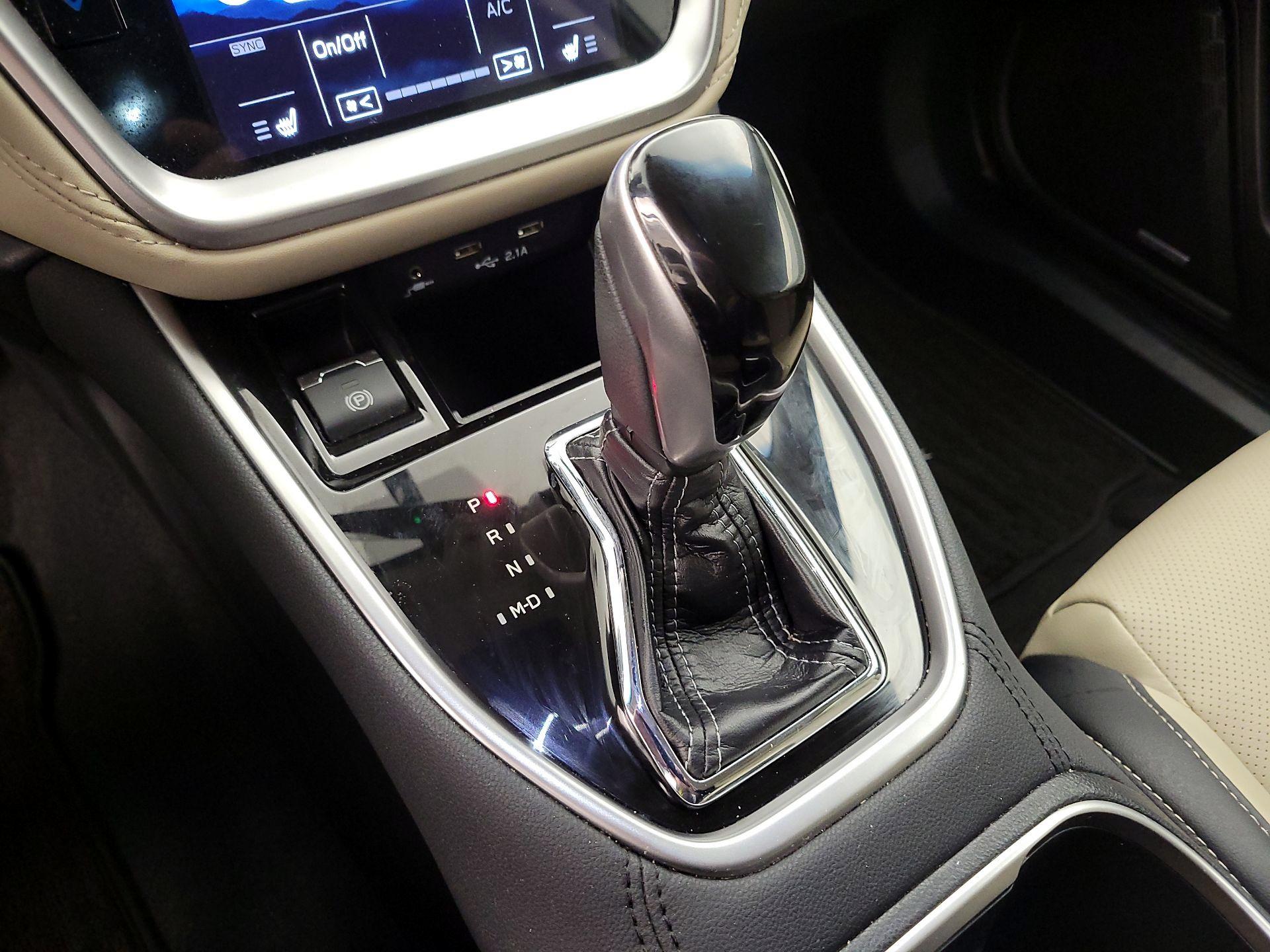 Thumbnail: 2021 Subaru Outback - 17