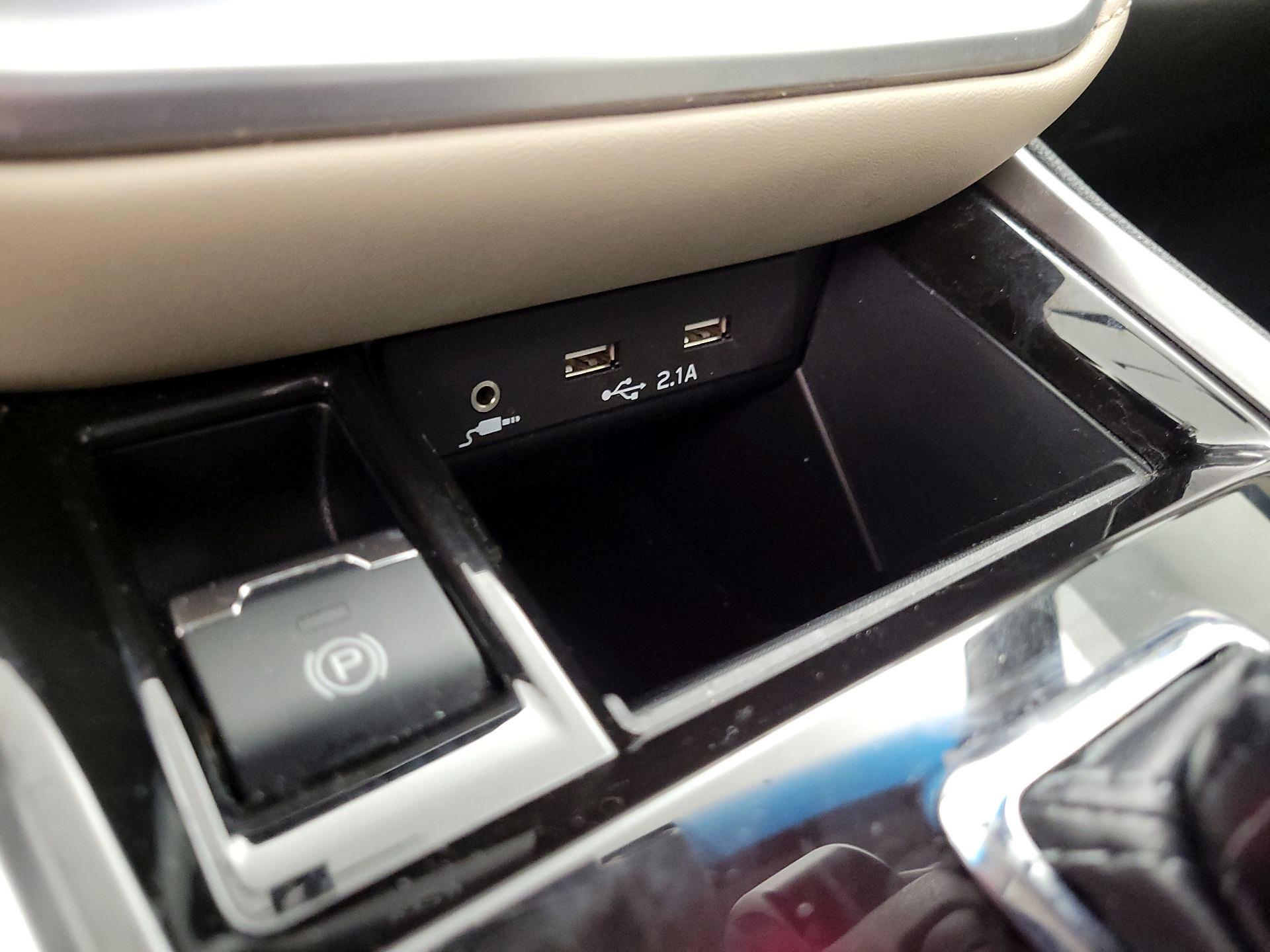 Thumbnail: 2021 Subaru Outback - 18